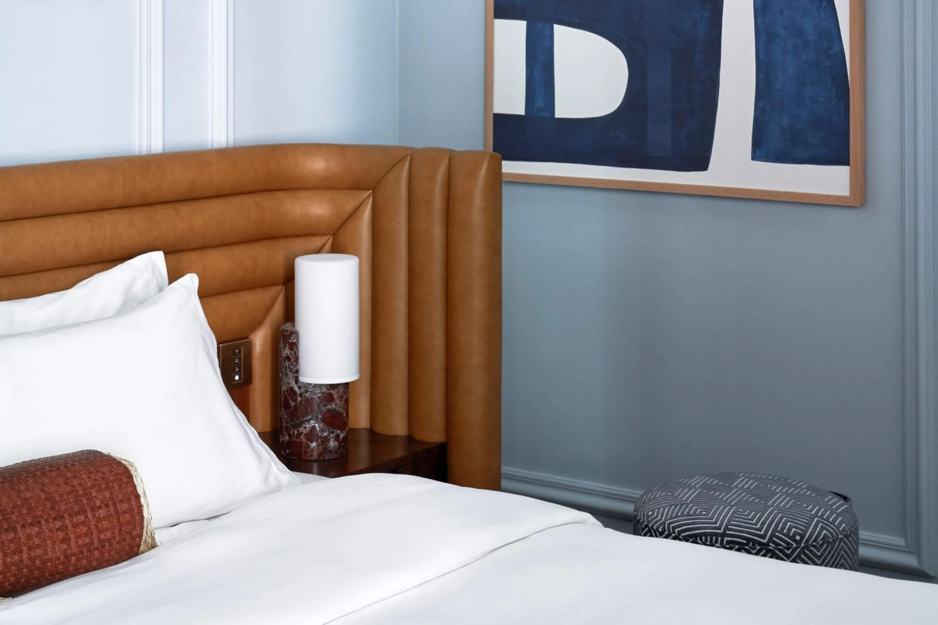 Photo of the whole room, Bed in W Rome