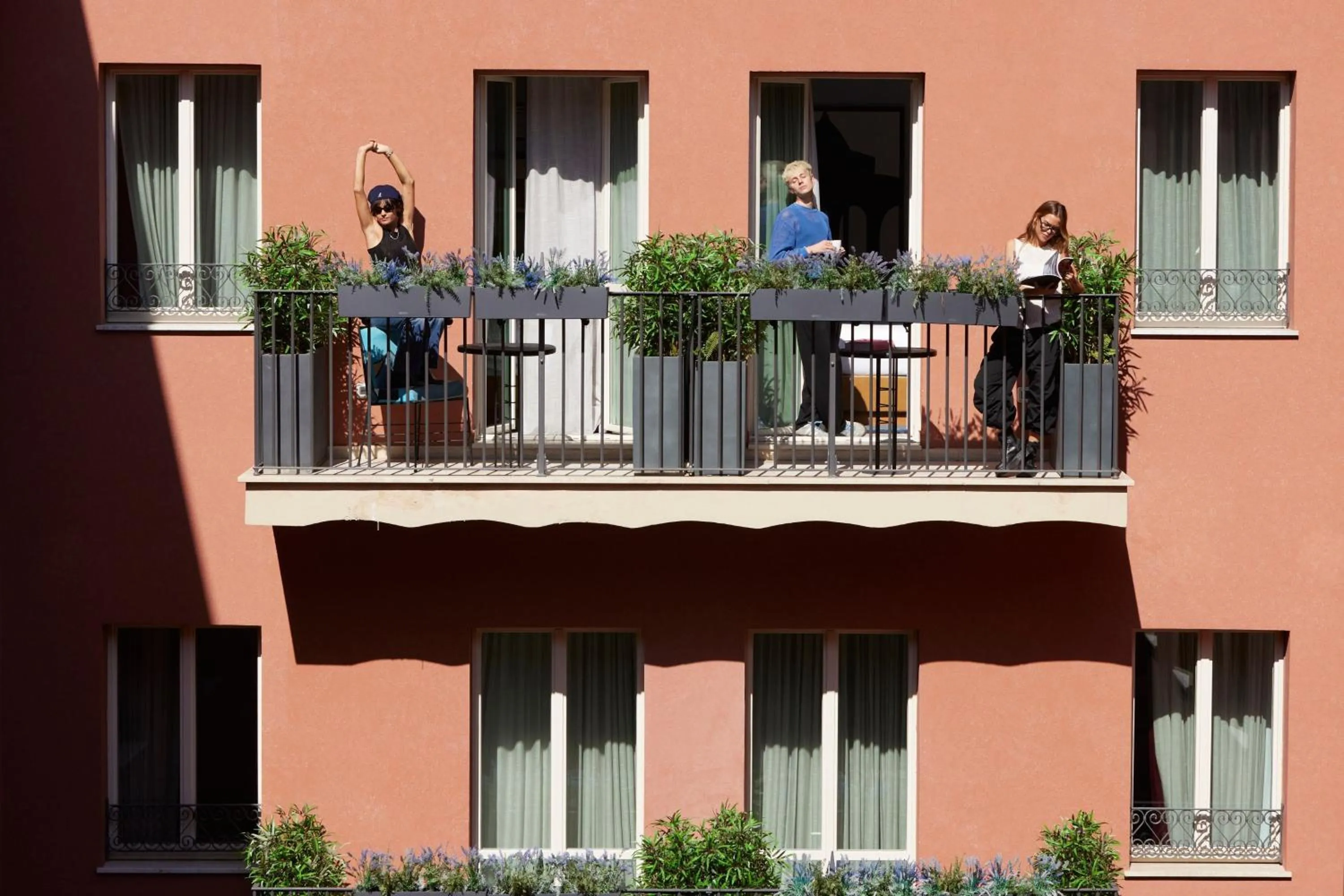 Property building in W Rome