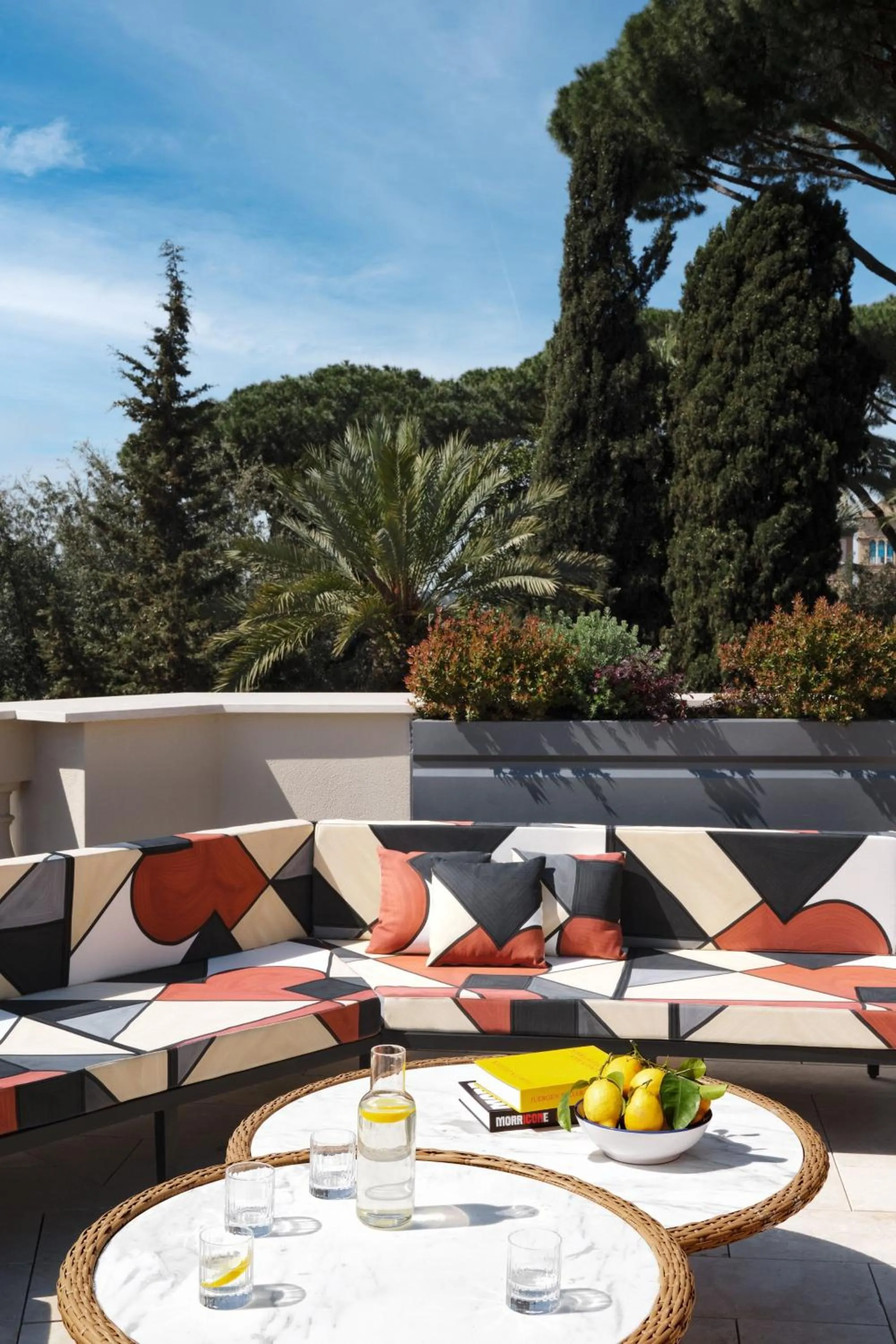 Photo of the whole room in W Rome