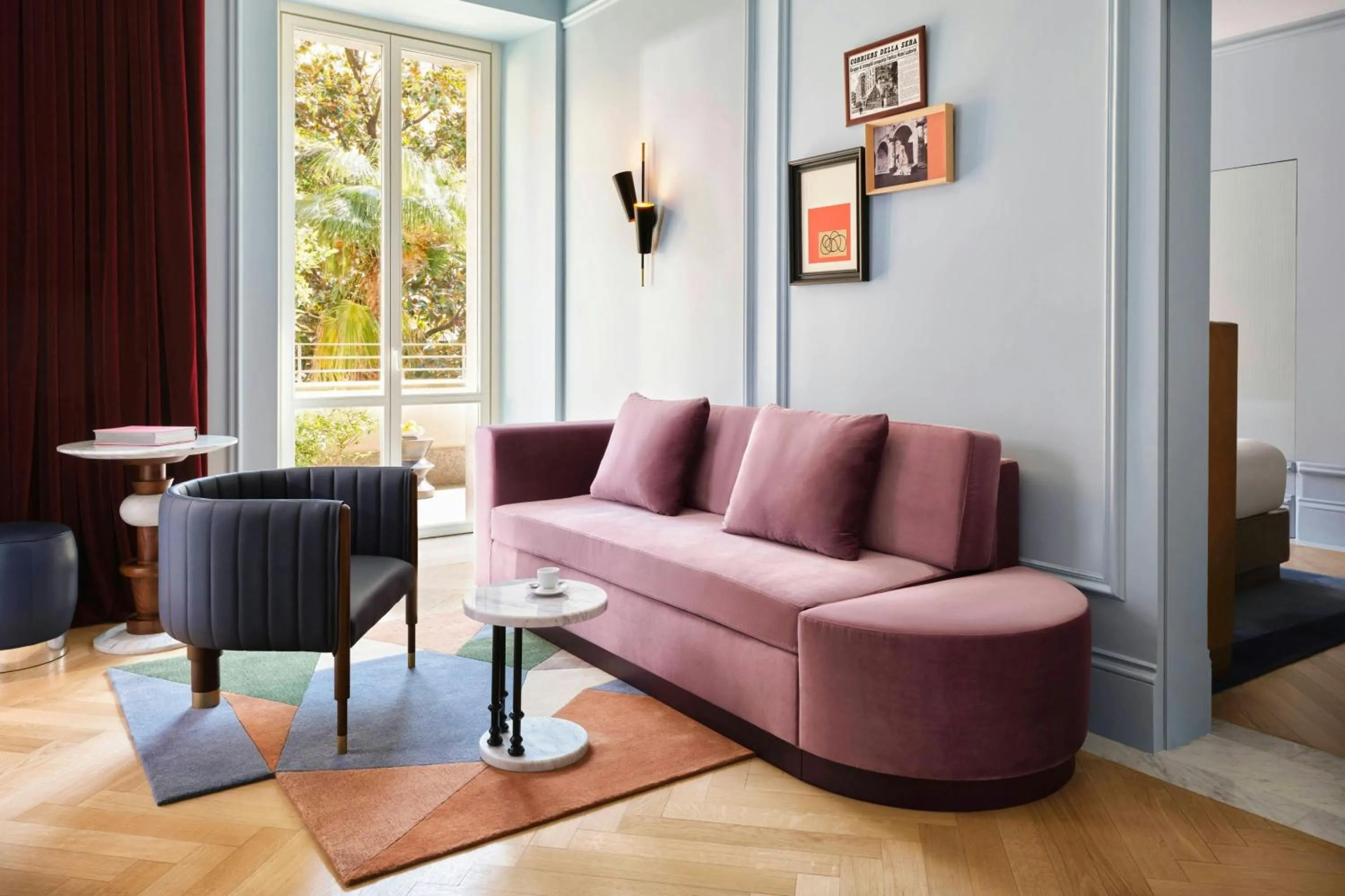 Living room in W Rome