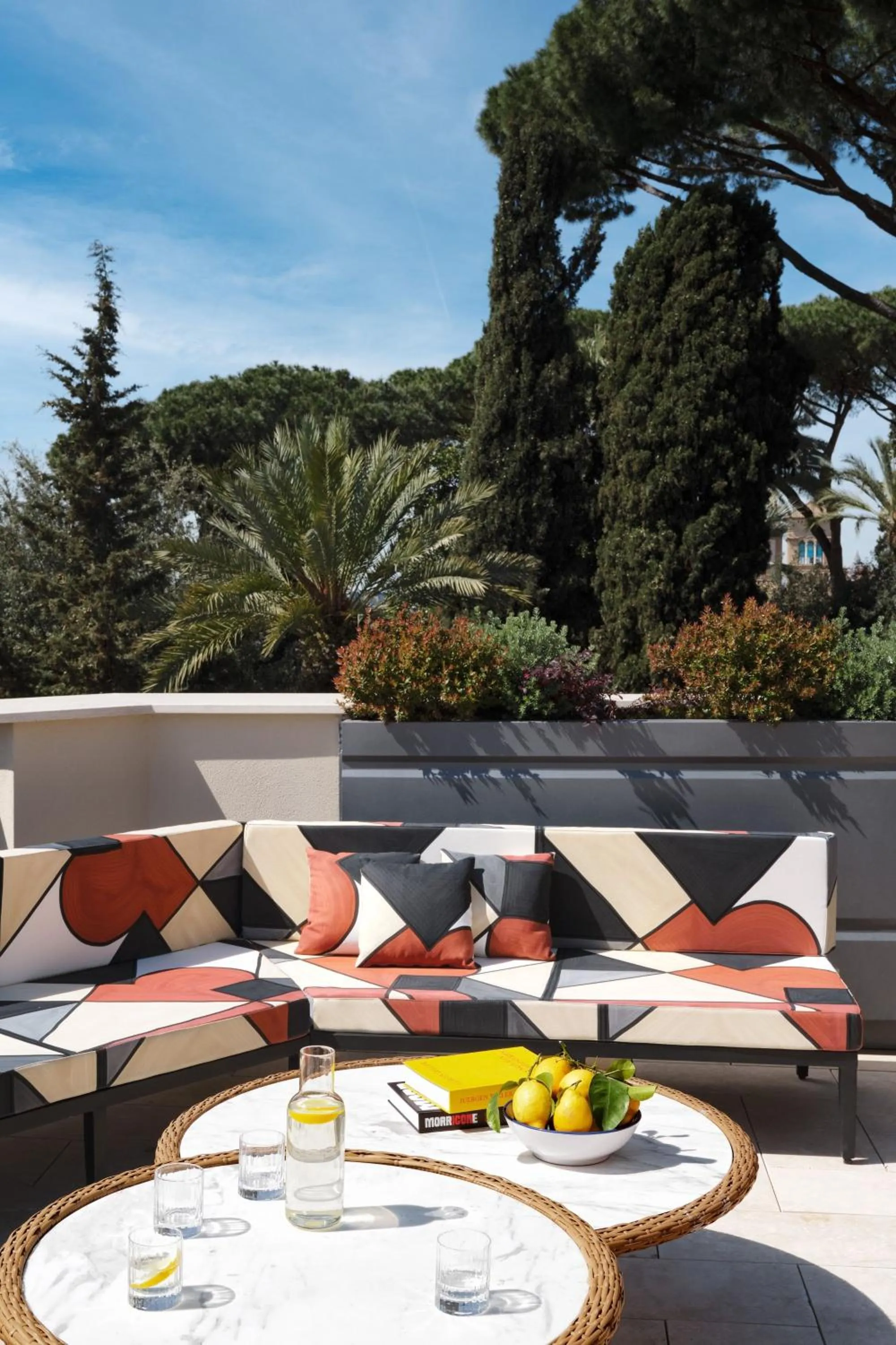 Photo of the whole room in W Rome