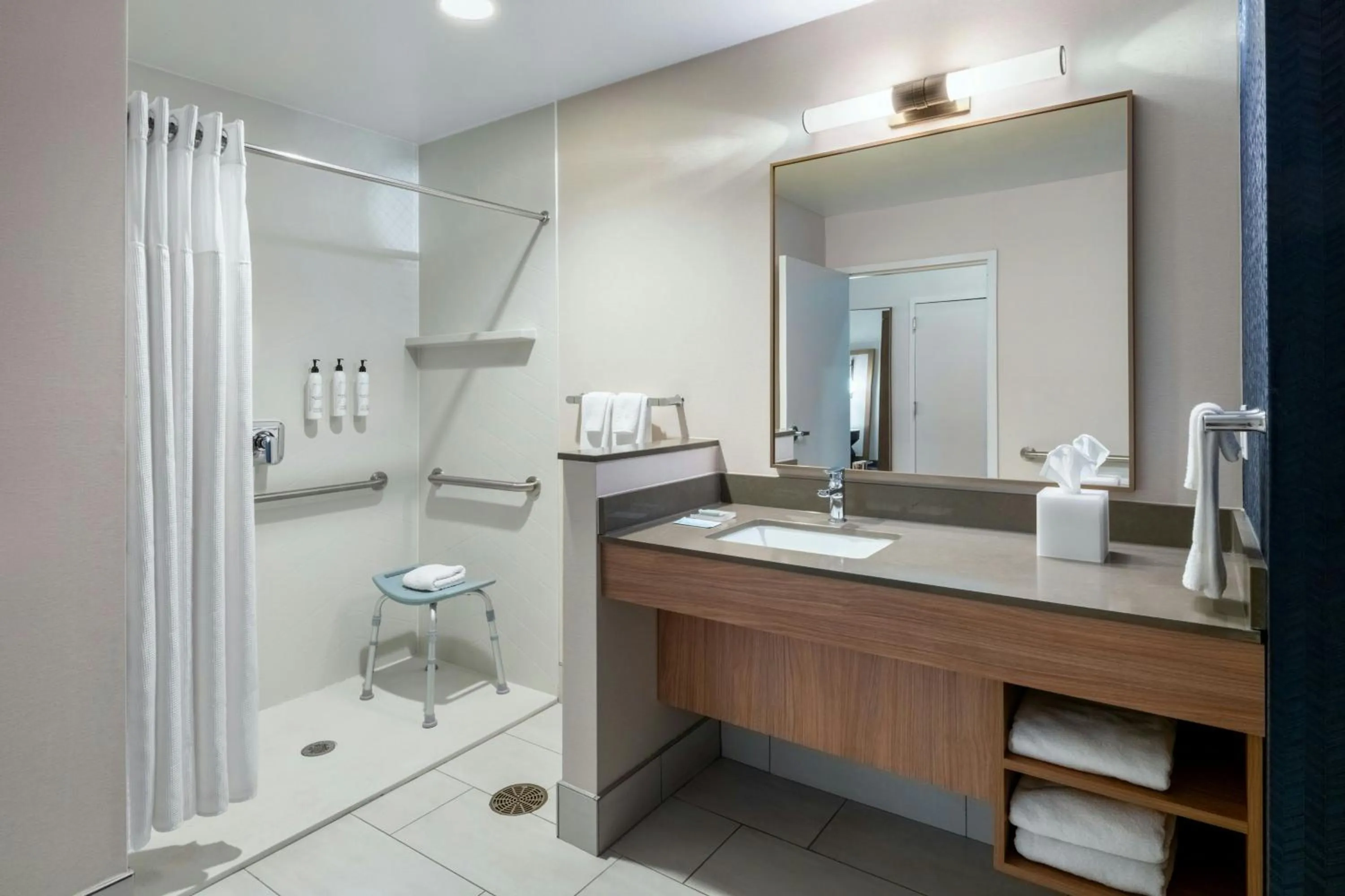 Bathroom in Fairfield by Marriott Inn & Suites Louisville Shepherdsville