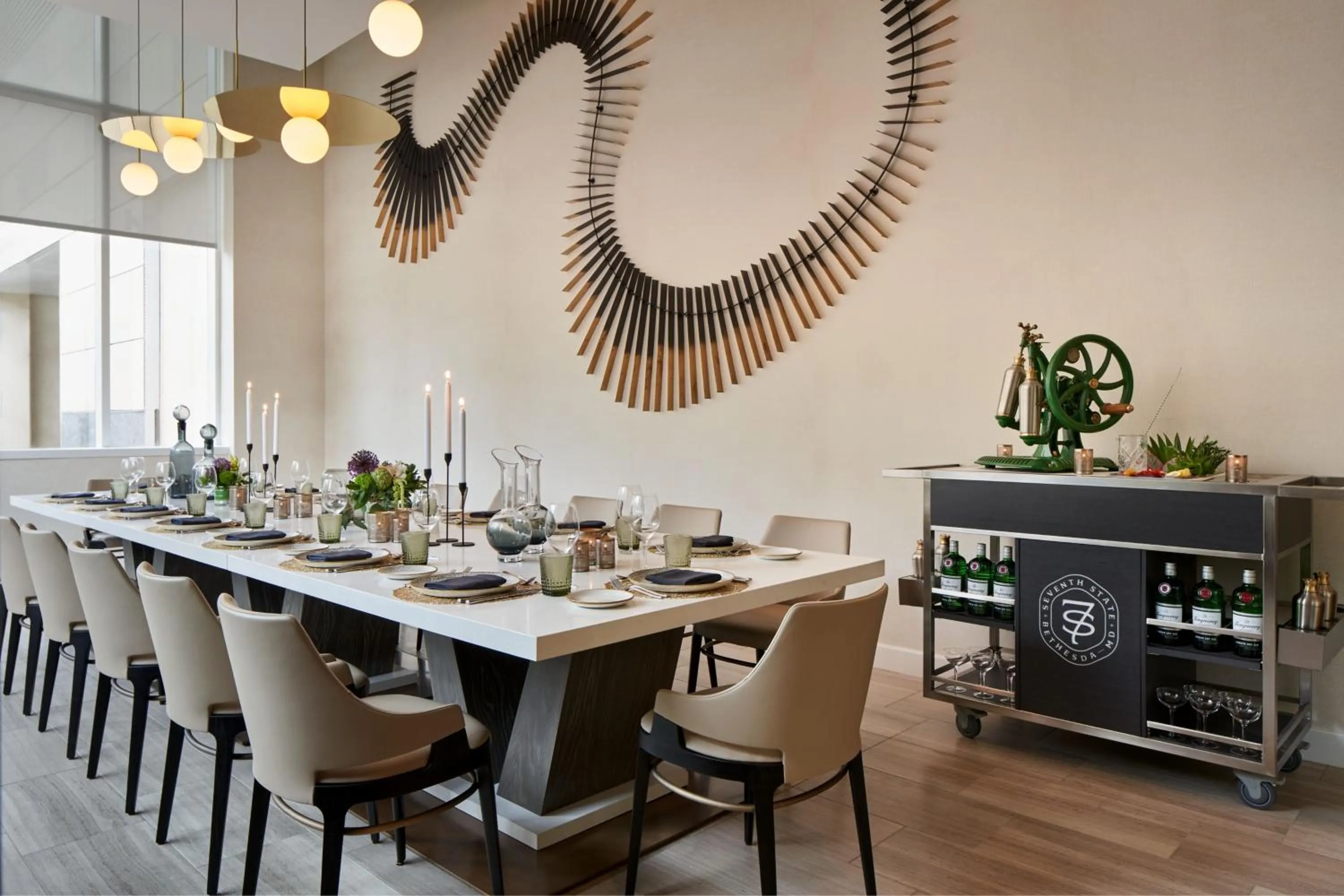 Restaurant/places to eat in Marriott Bethesda Downtown at Marriott HQ