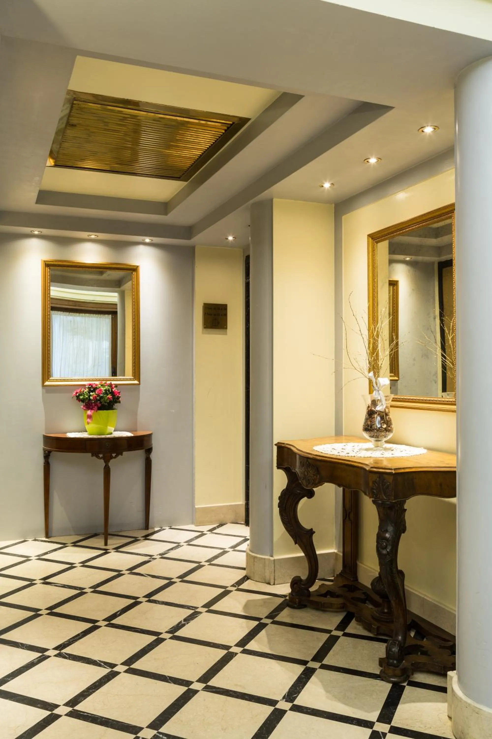 Lobby or reception in HOTEL DUCA D'AOSTA