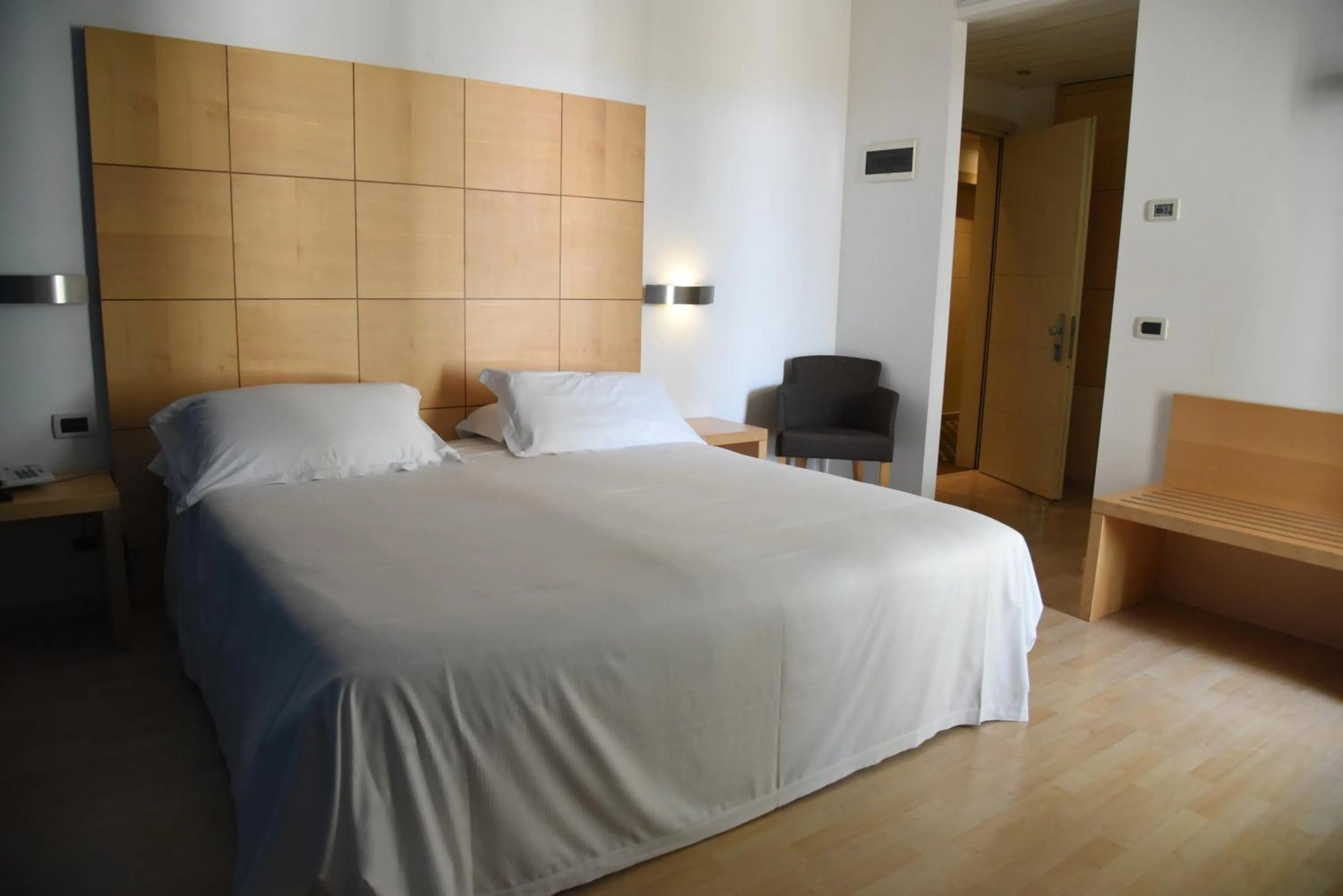 Bedroom, Bed in HOTEL DUCA D'AOSTA