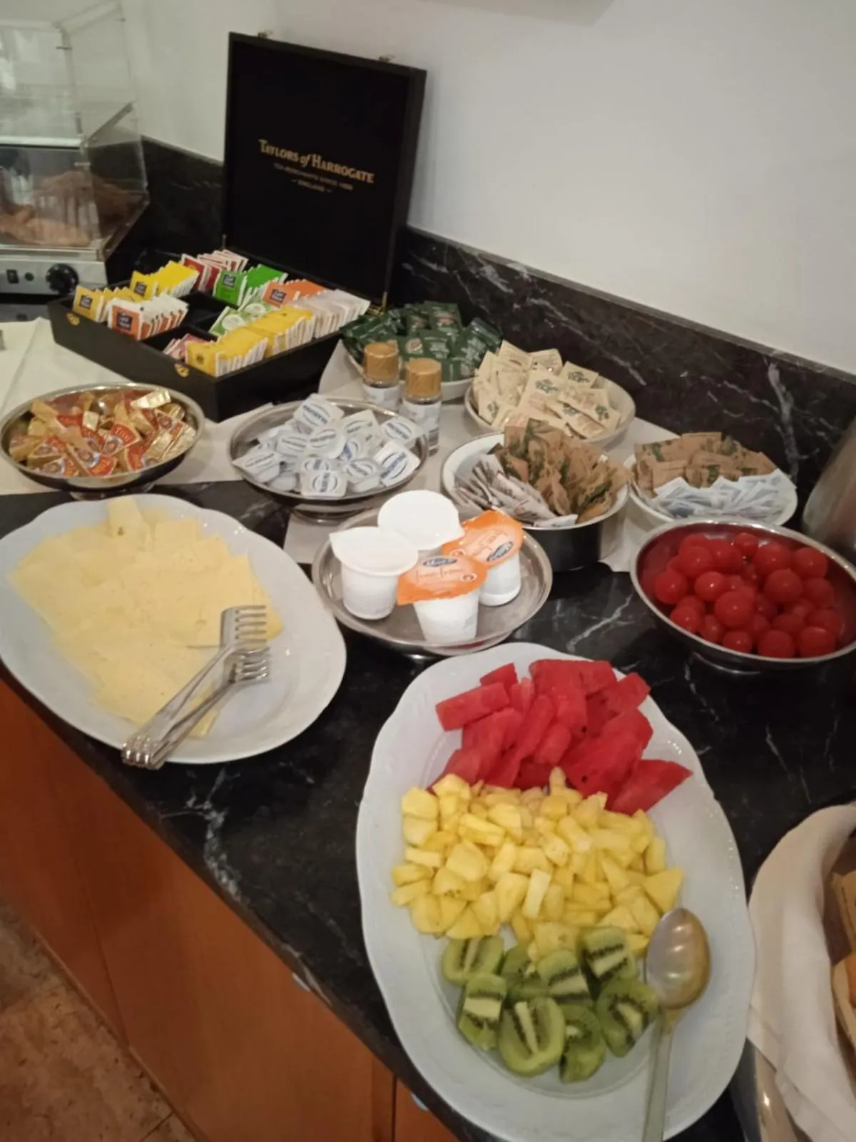 Breakfast in HOTEL DUCA D'AOSTA