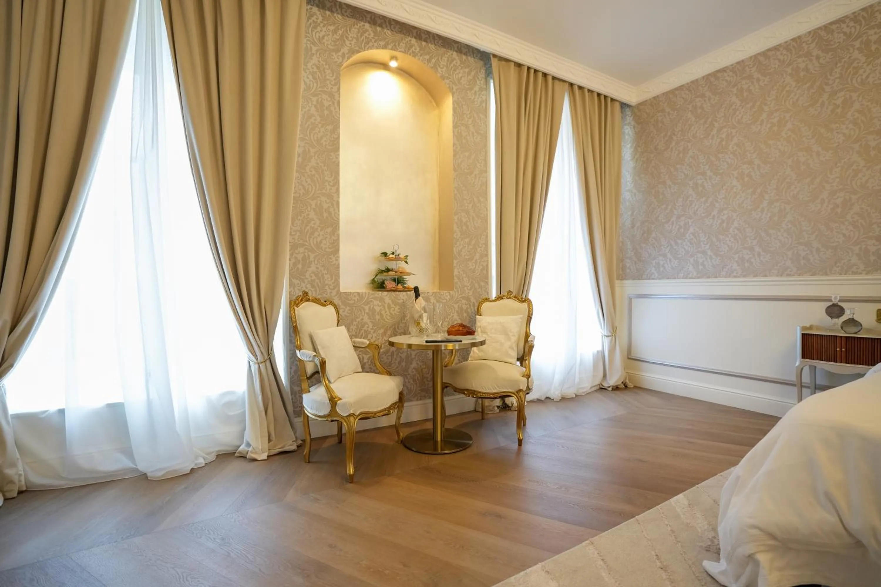 Bed in Le Château d Hardricourt