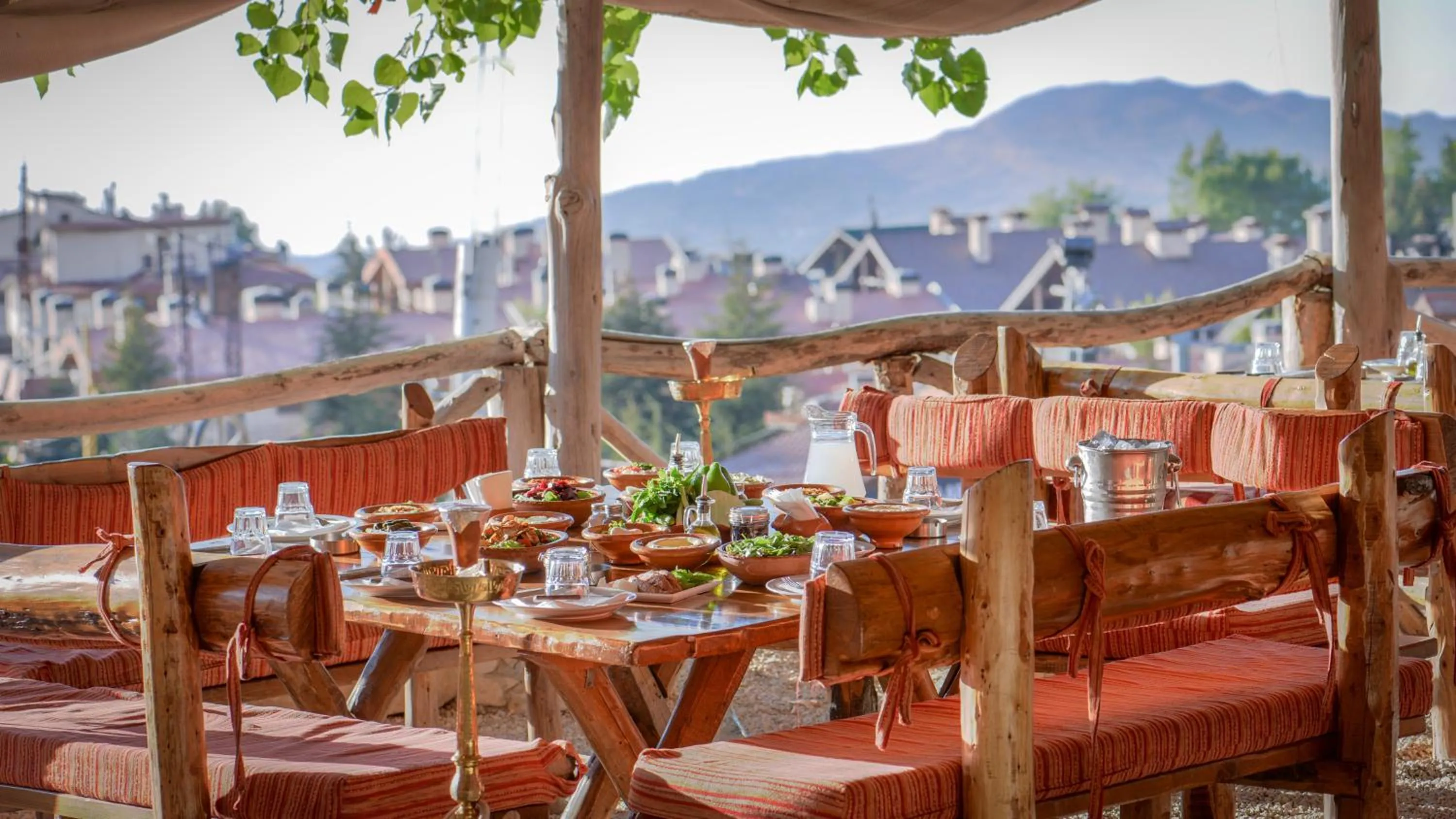 Restaurant/places to eat in InterContinental Mzaar Lebanon Mountain Resort & Spa by IHG