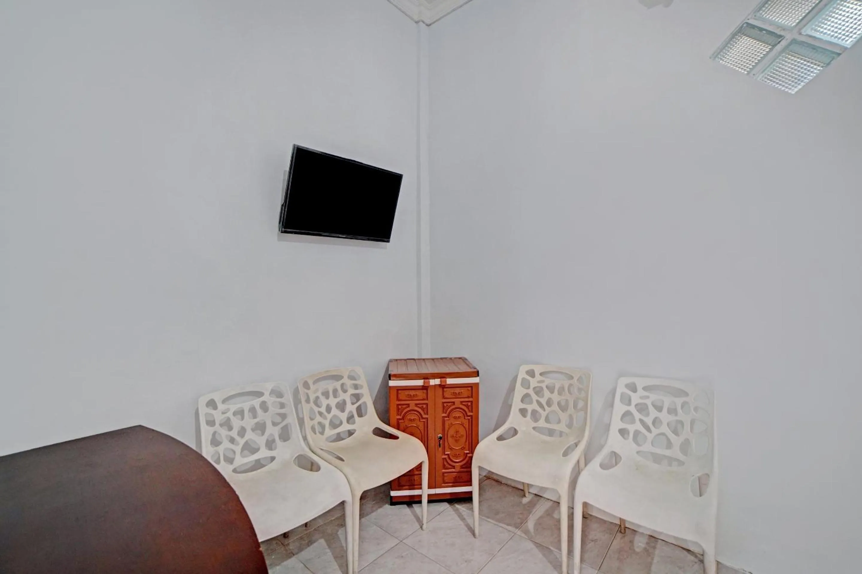 Lobby or reception in Hotel O Madina Residence Syariah