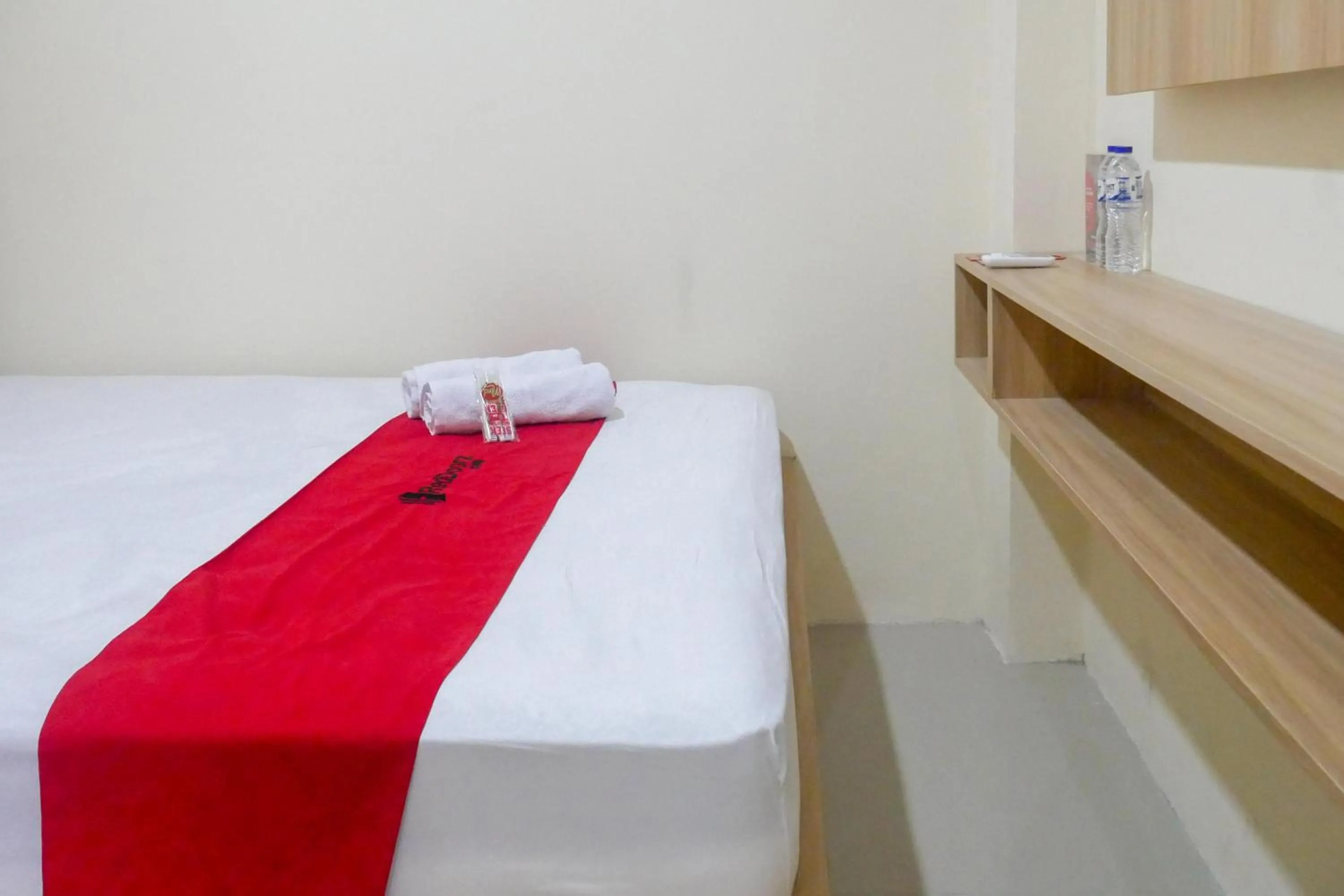 Bed in RedDoorz near Sleman City Hall Yogyakarta