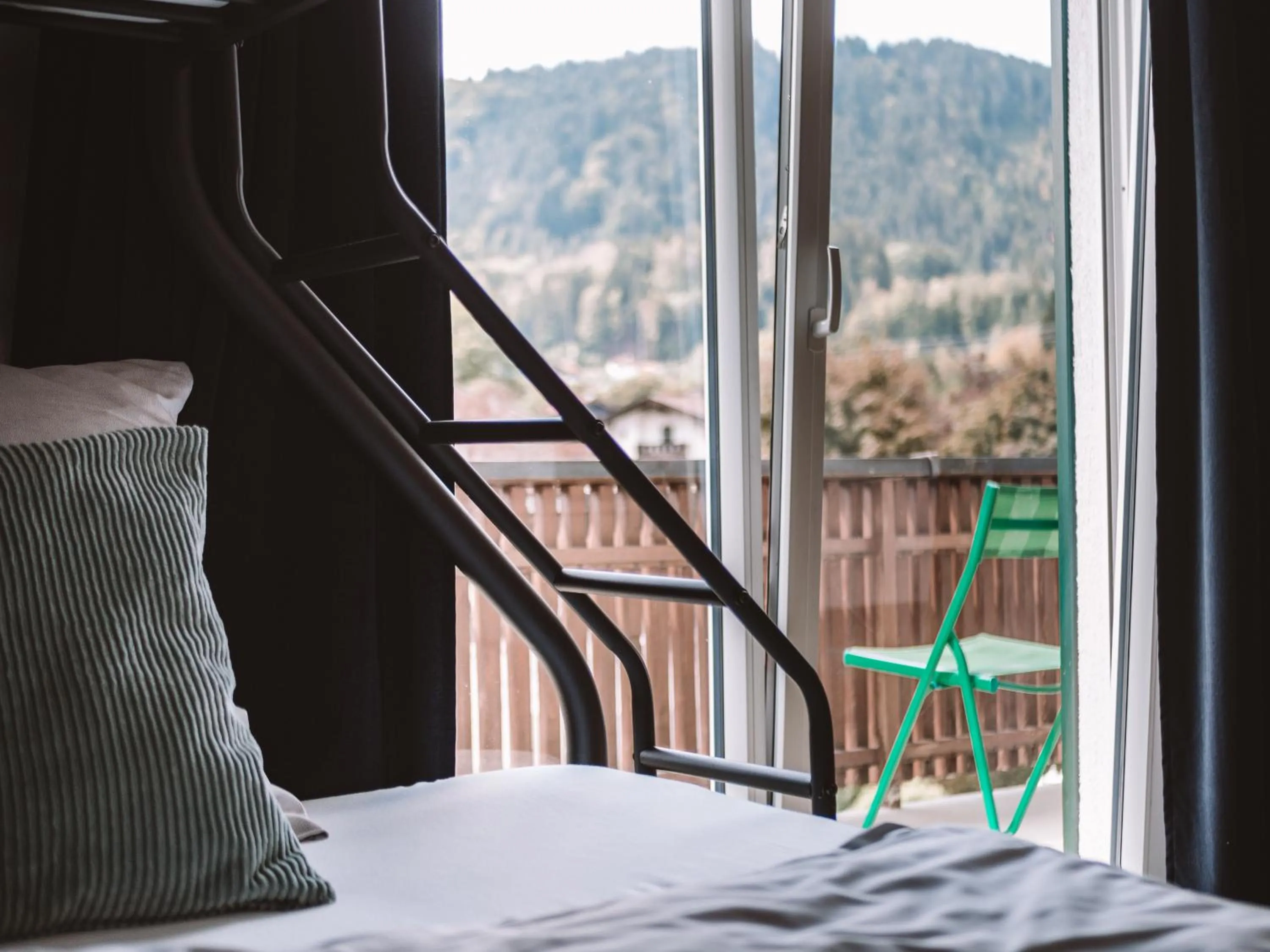 Photo of the whole room, Bed in LEDA AM ECK