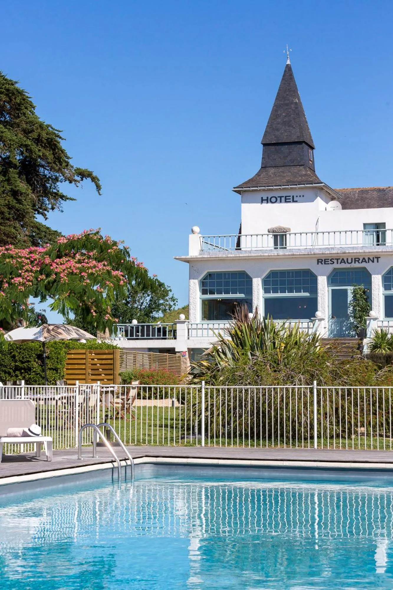 Property building in Hotel Restaurant Spa du Tumulus Carnac