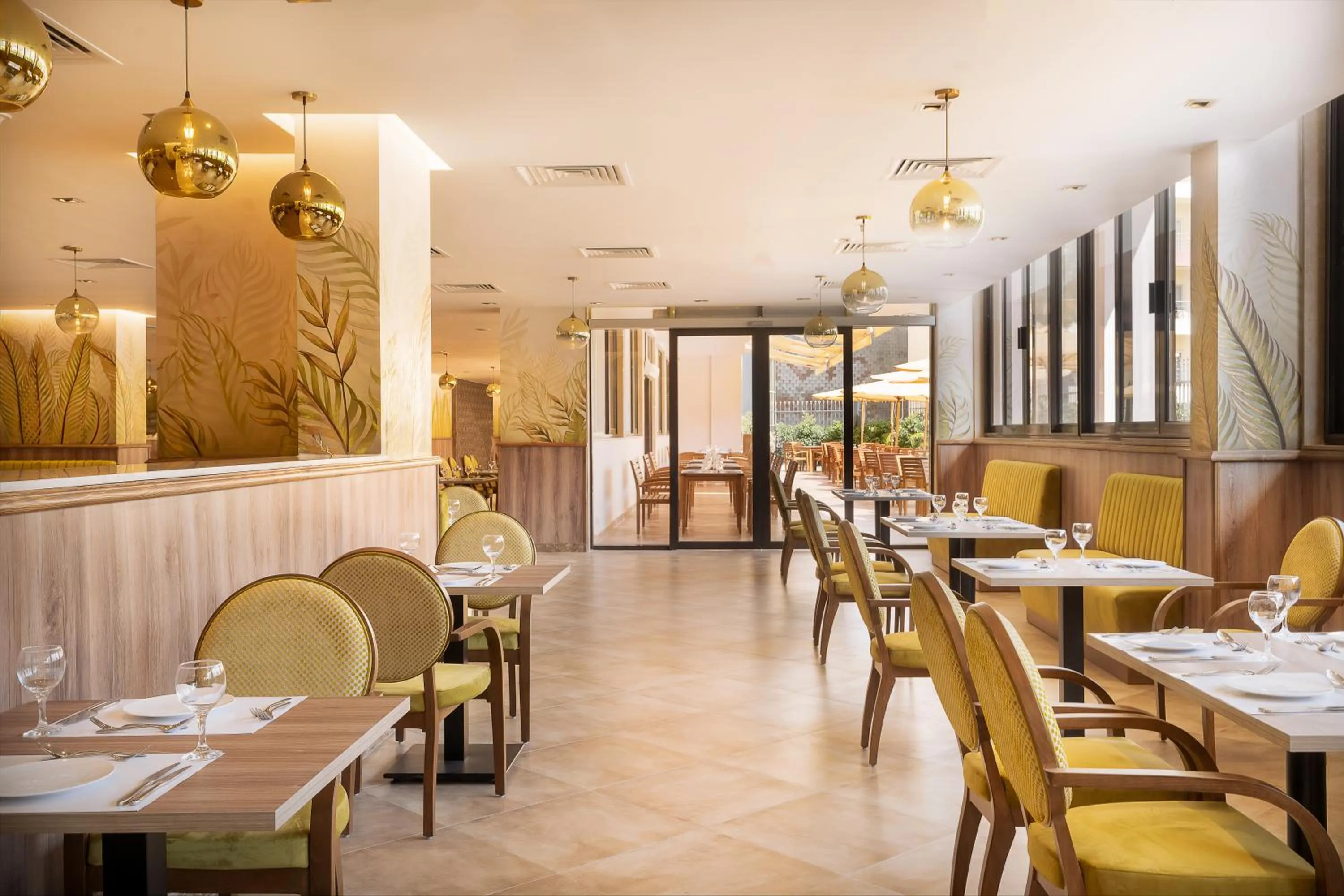Restaurant/places to eat in Rhactus Hotel, New Alamein
