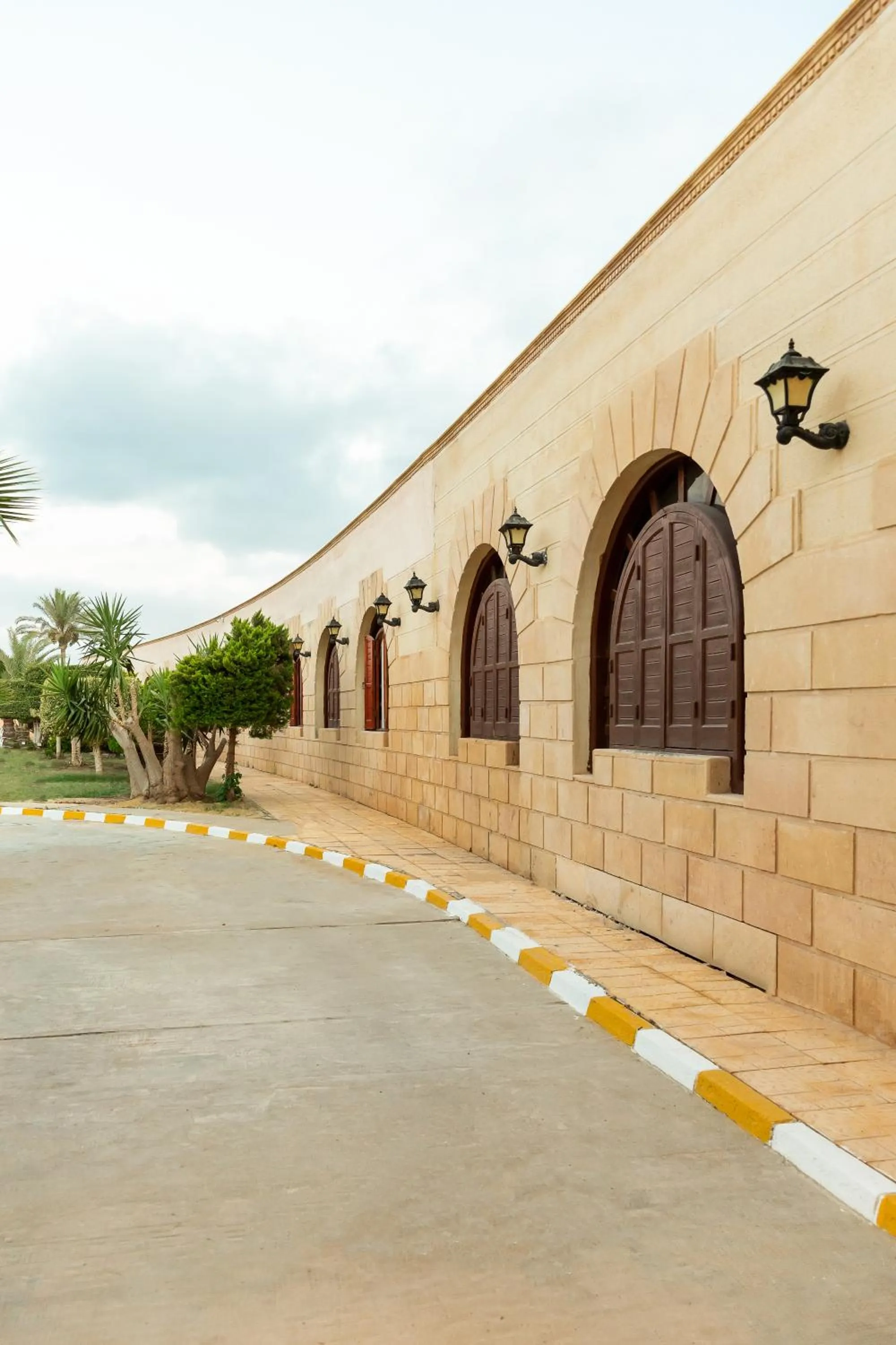 Golden Lake Marina Hotel