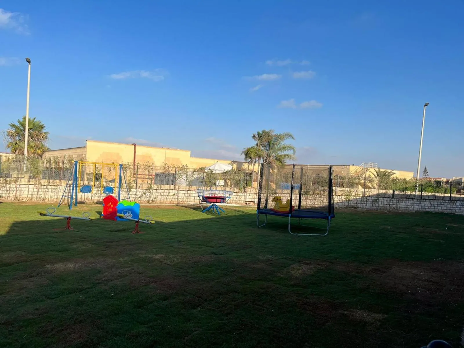 Golden Lake Marina Hotel