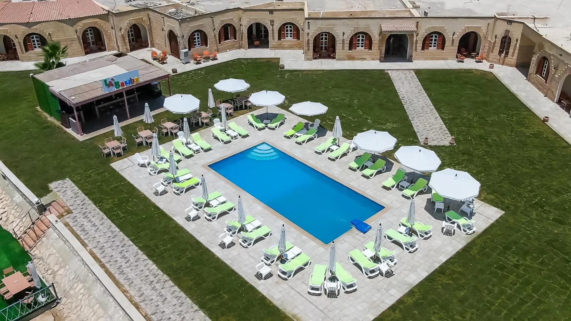 Golden Lake Marina Hotel