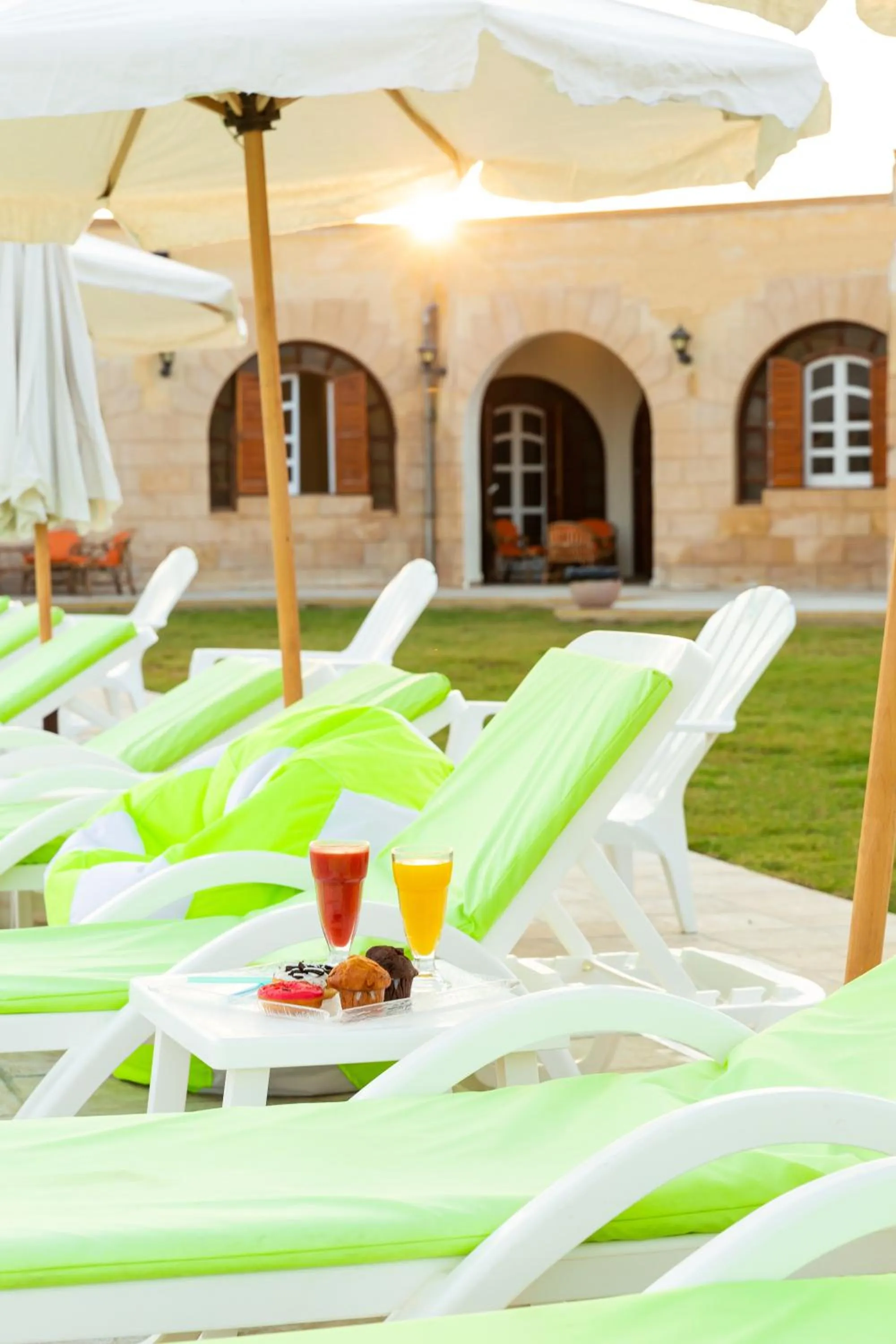 Golden Lake Marina Hotel