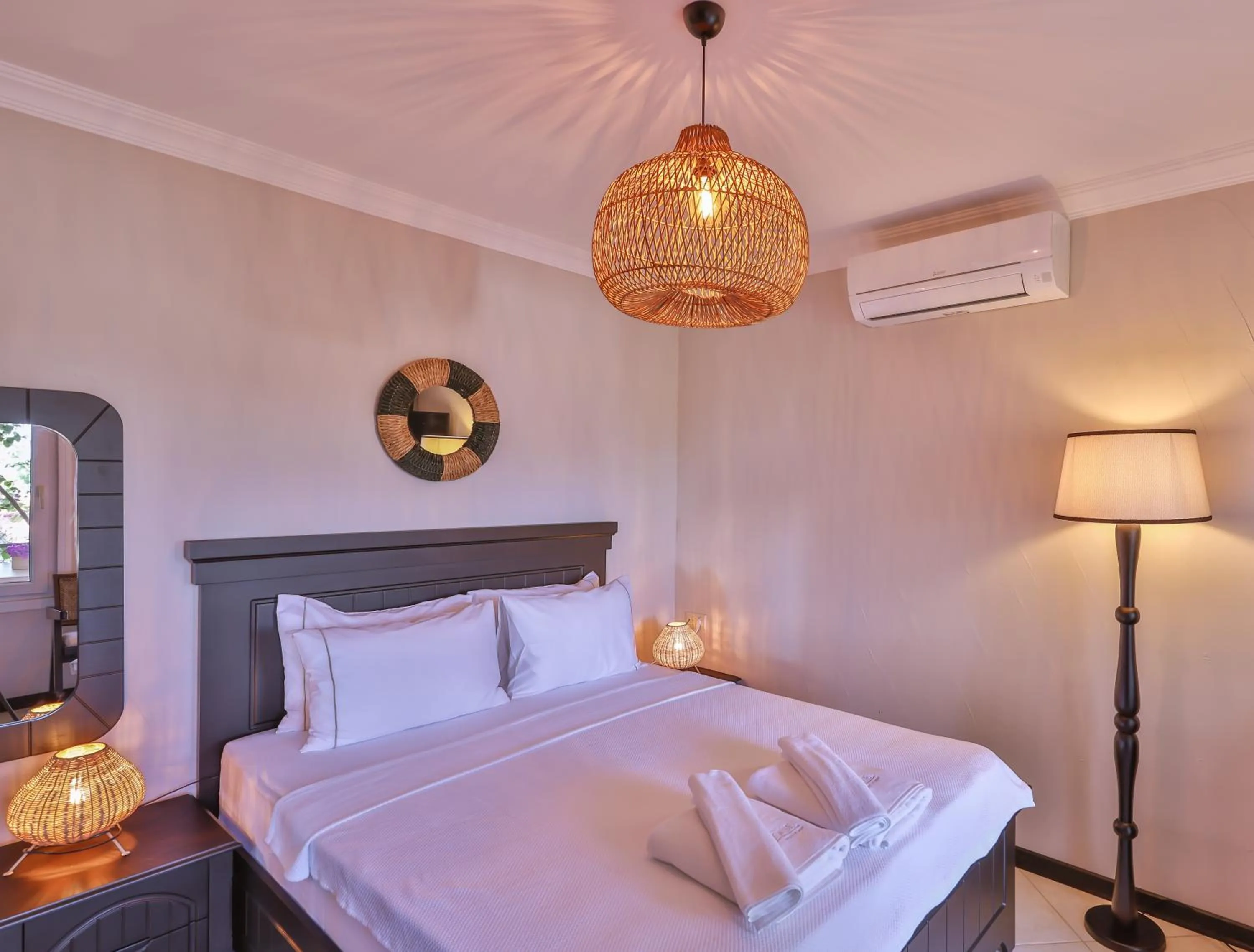 Bedroom, Bed in Hill House Adult Only