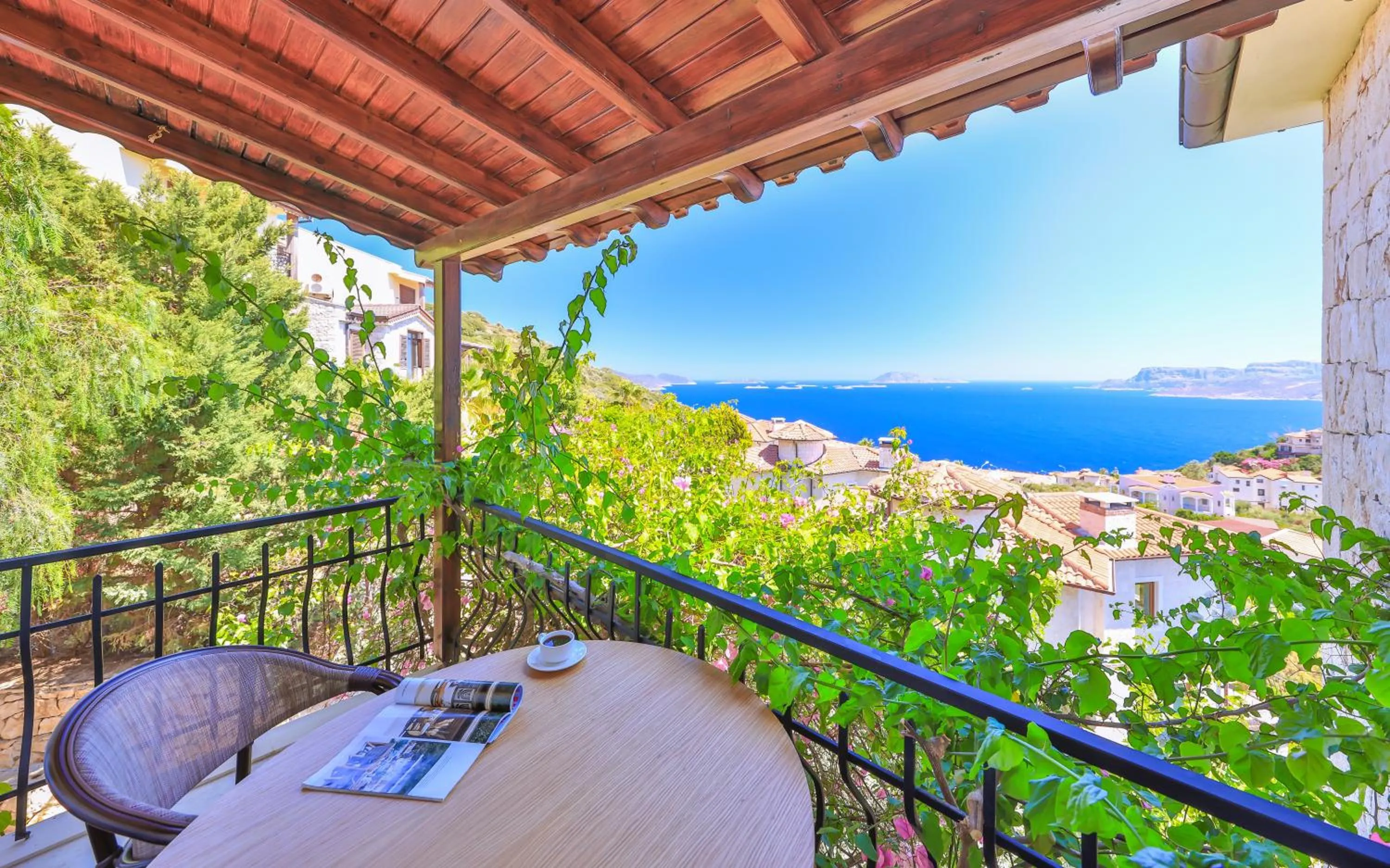 Balcony/Terrace in Hill House Adult Only