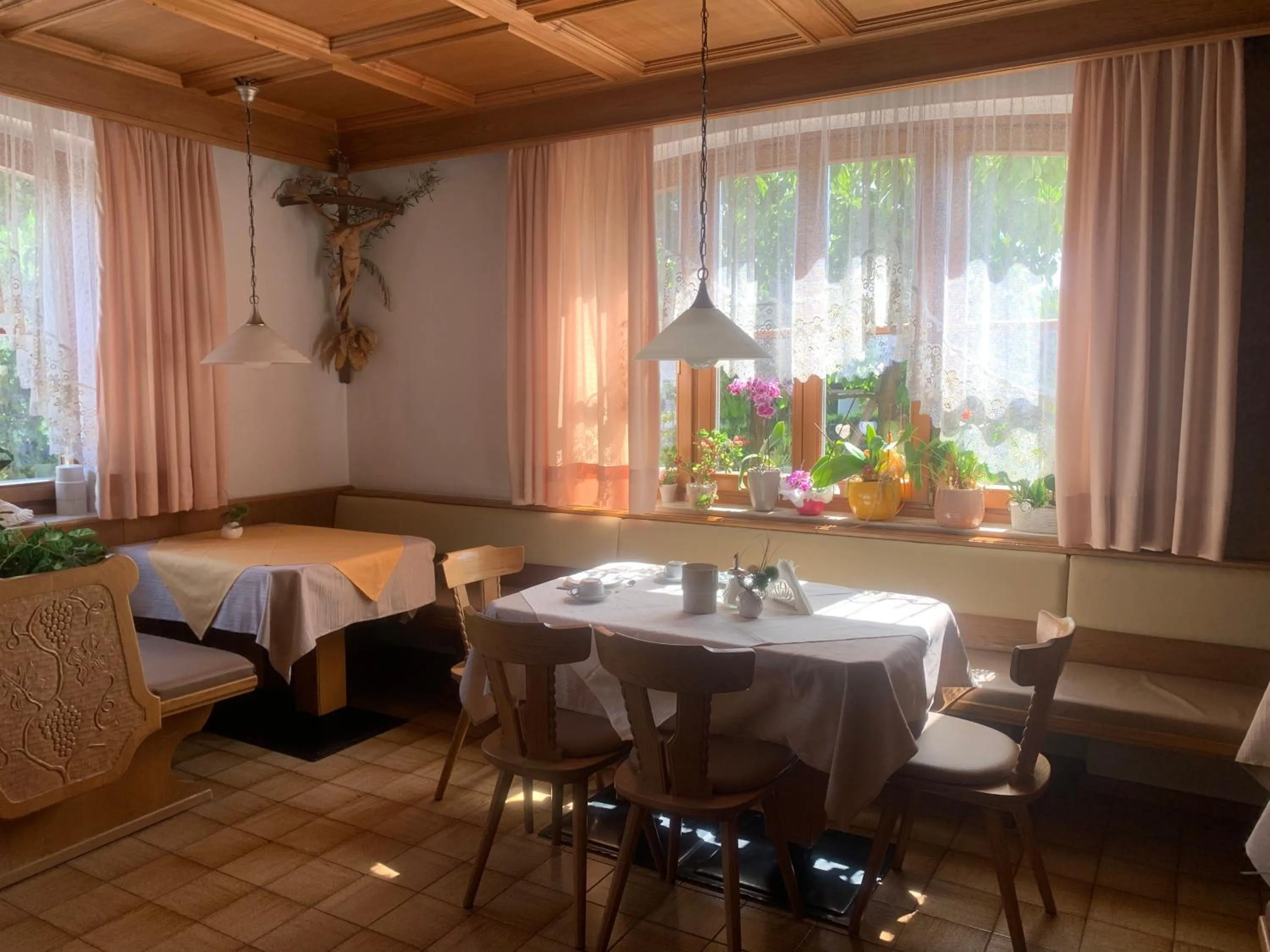 Breakfast in Garni Guflhof