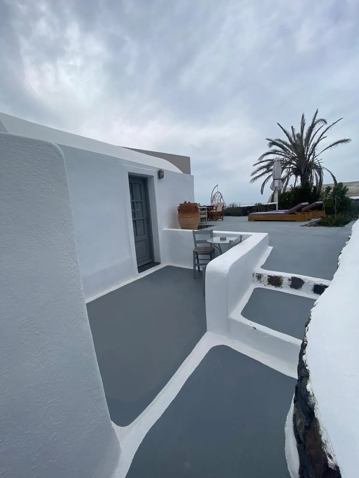 AQUA SERENITY LUXURY SUITES SANTORINI