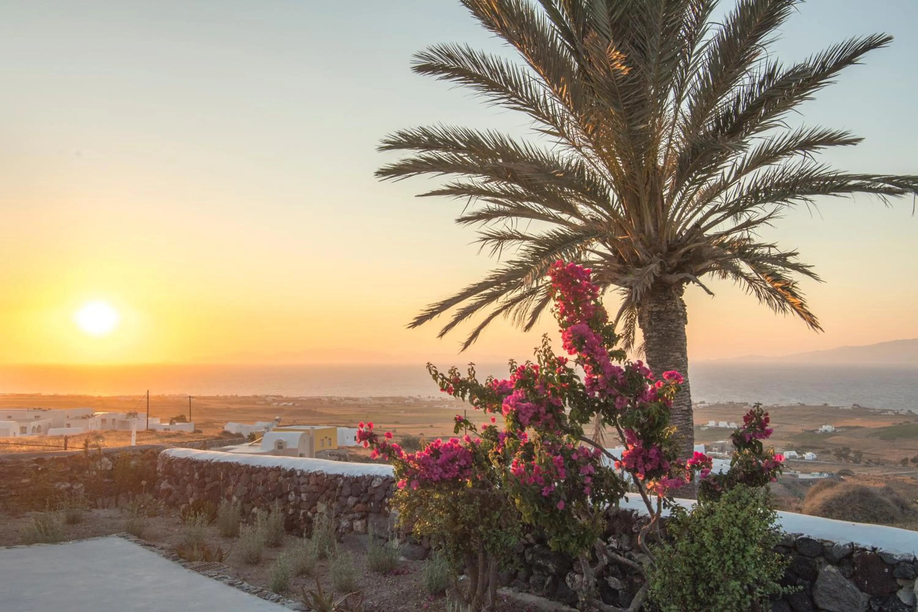 Balcony/Terrace in AQUA SERENITY LUXURY SUITES SANTORINI