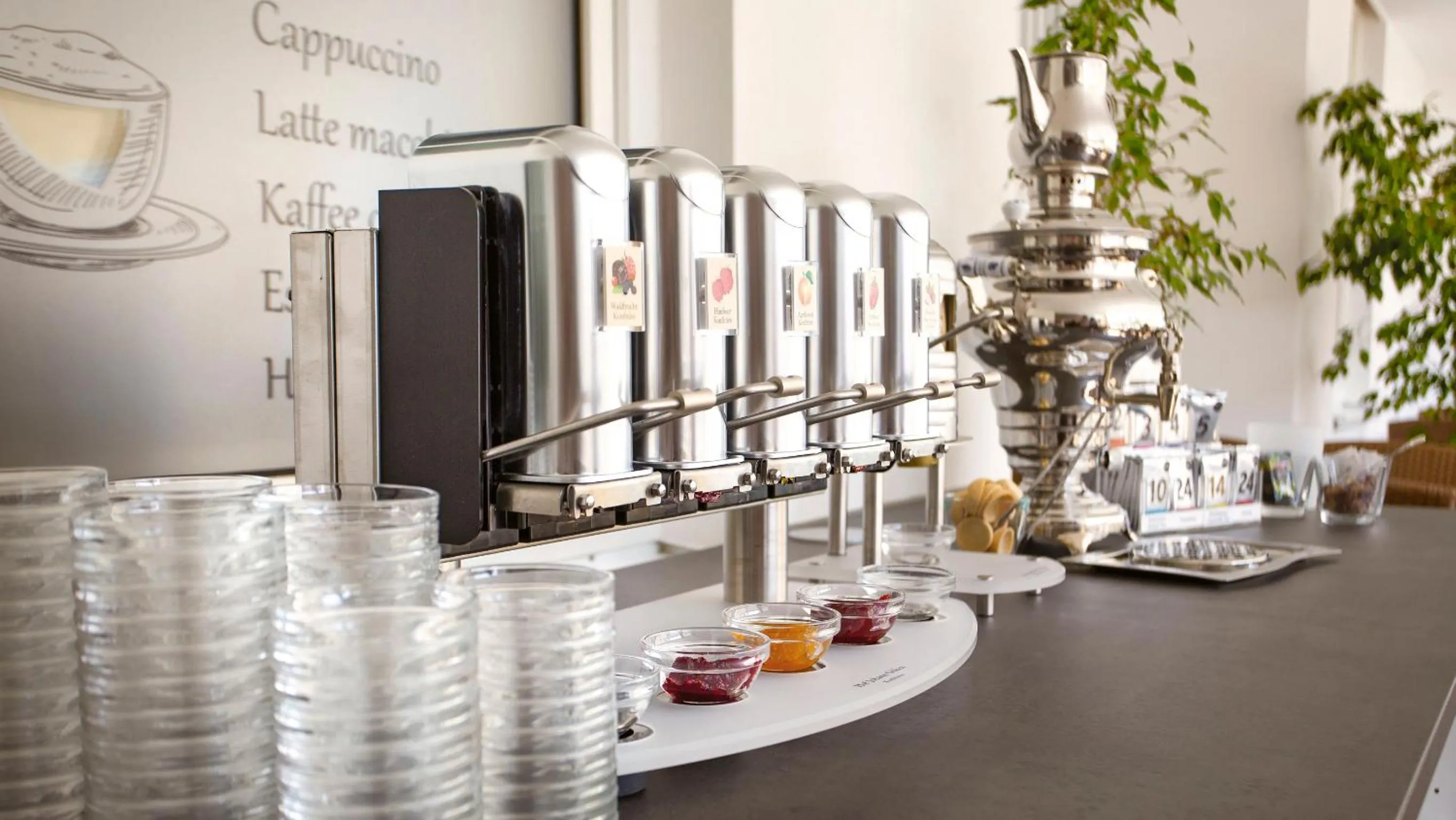 Buffet breakfast in Hotel Amerika