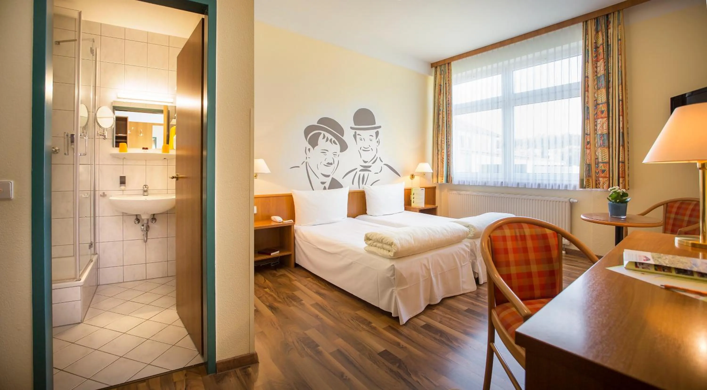 Photo of the whole room, Bed in Hotel Amerika