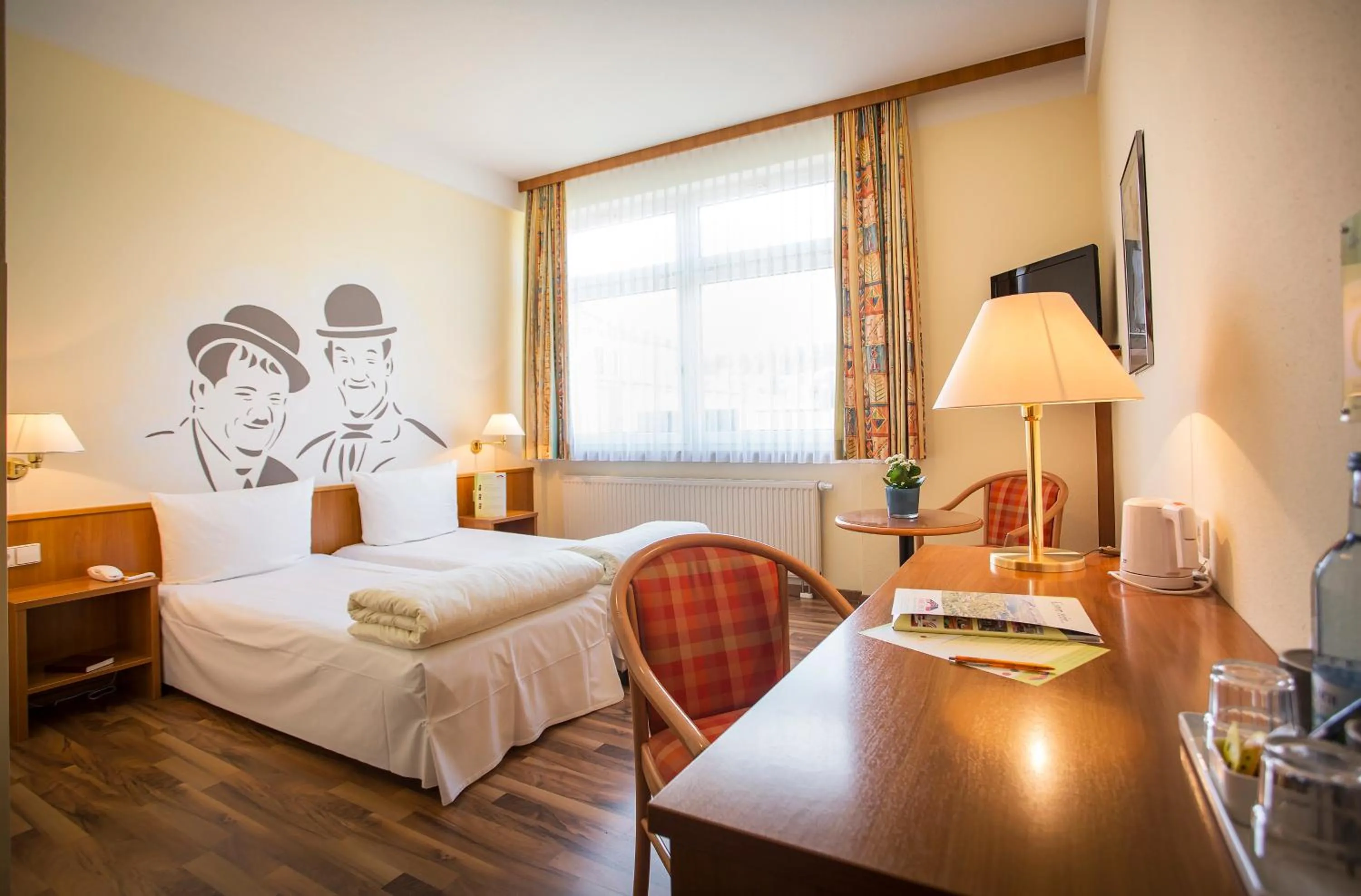 Photo of the whole room, Bed in Hotel Amerika