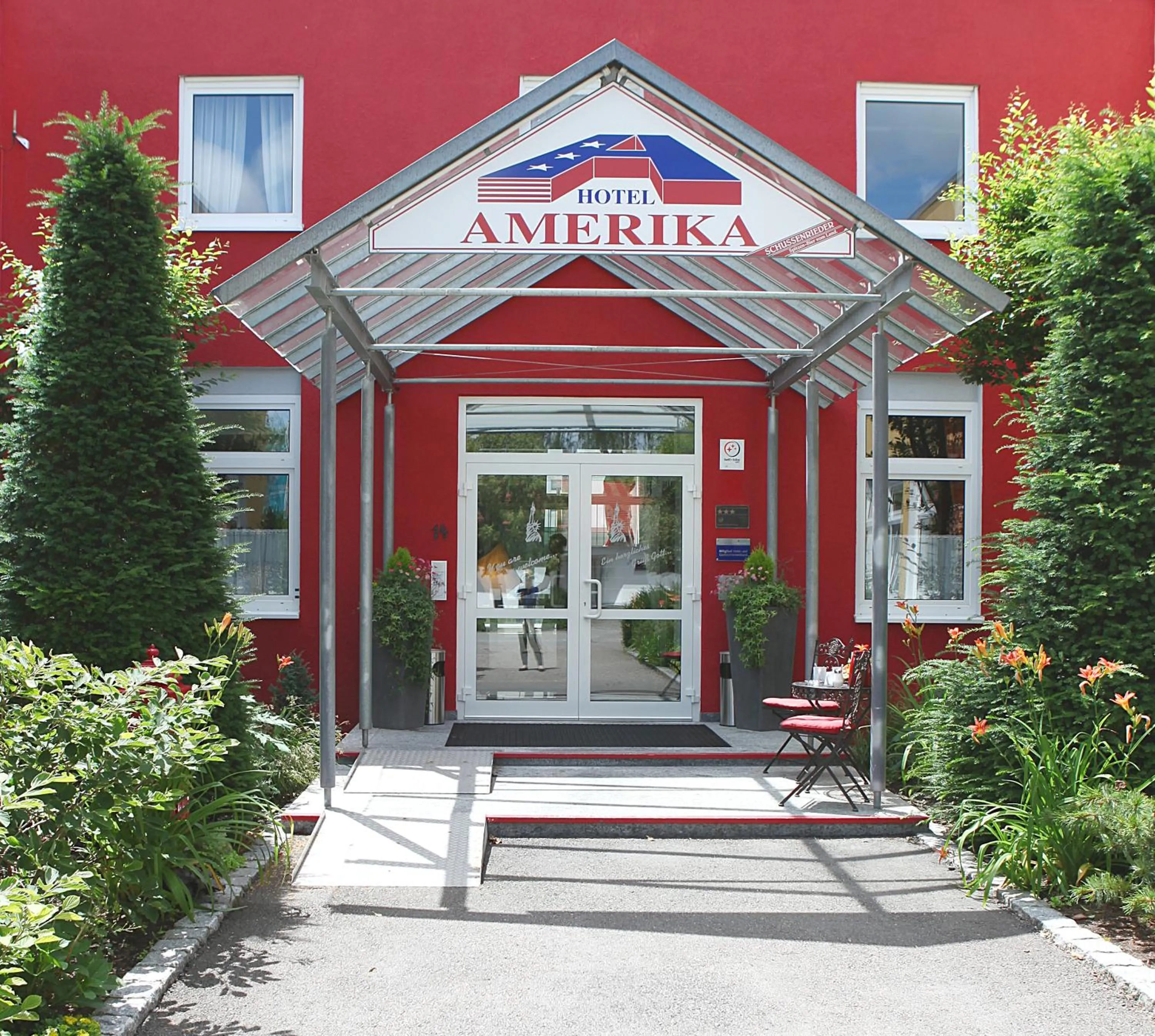 Facade/entrance in Hotel Amerika