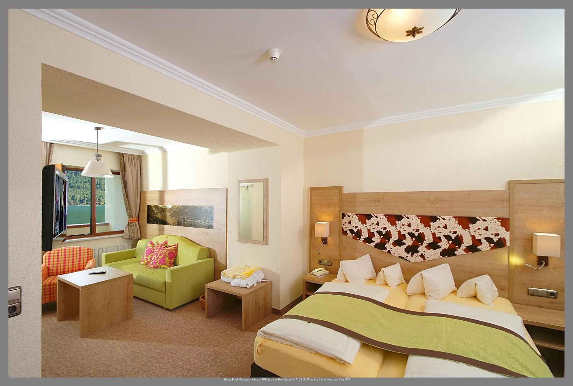 Photo of the whole room, Bed in Hotel Post am See