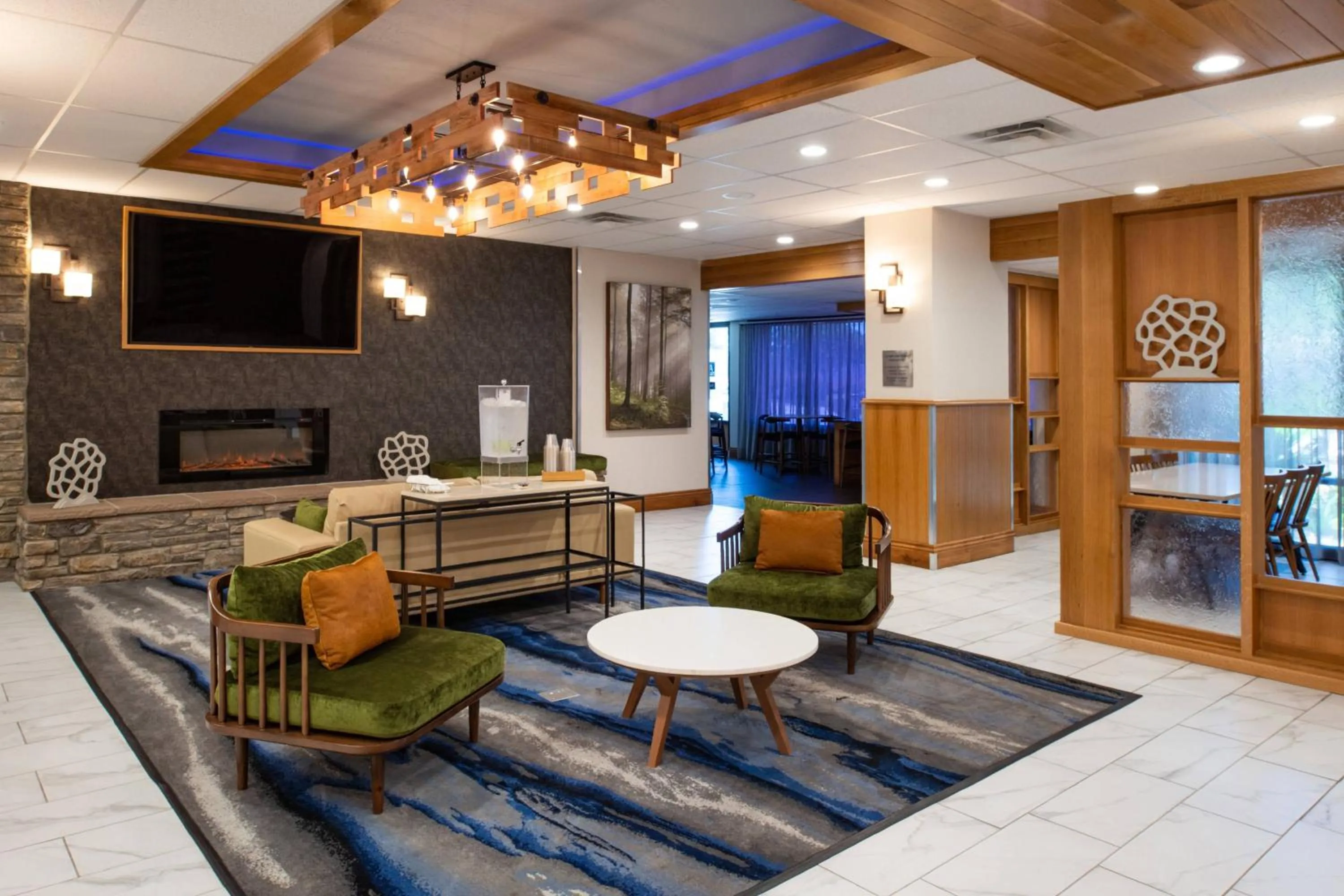 Lobby or reception in Fairfield Inn and Suites by Marriott Bakersfield Central