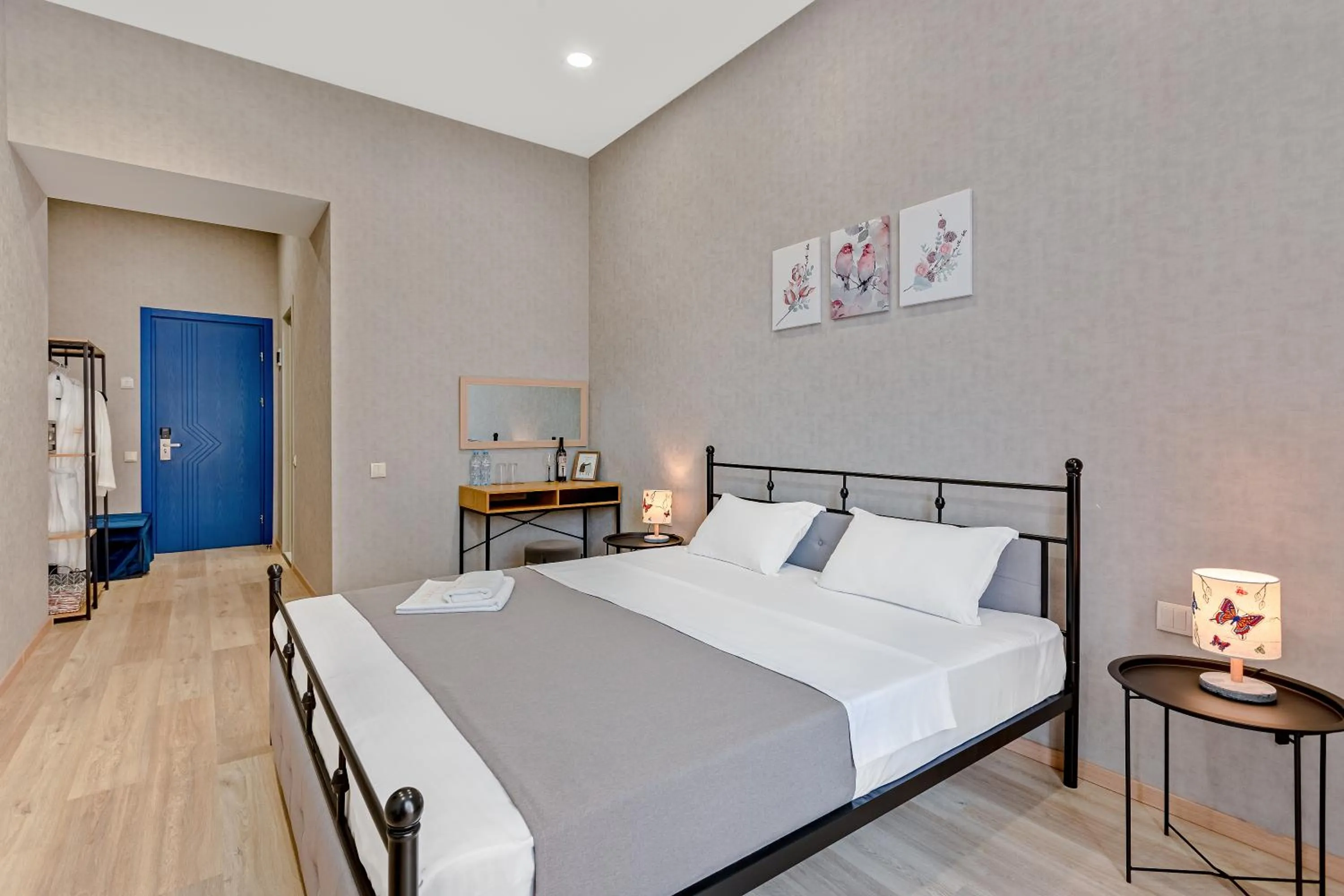 Bedroom in Monument1880