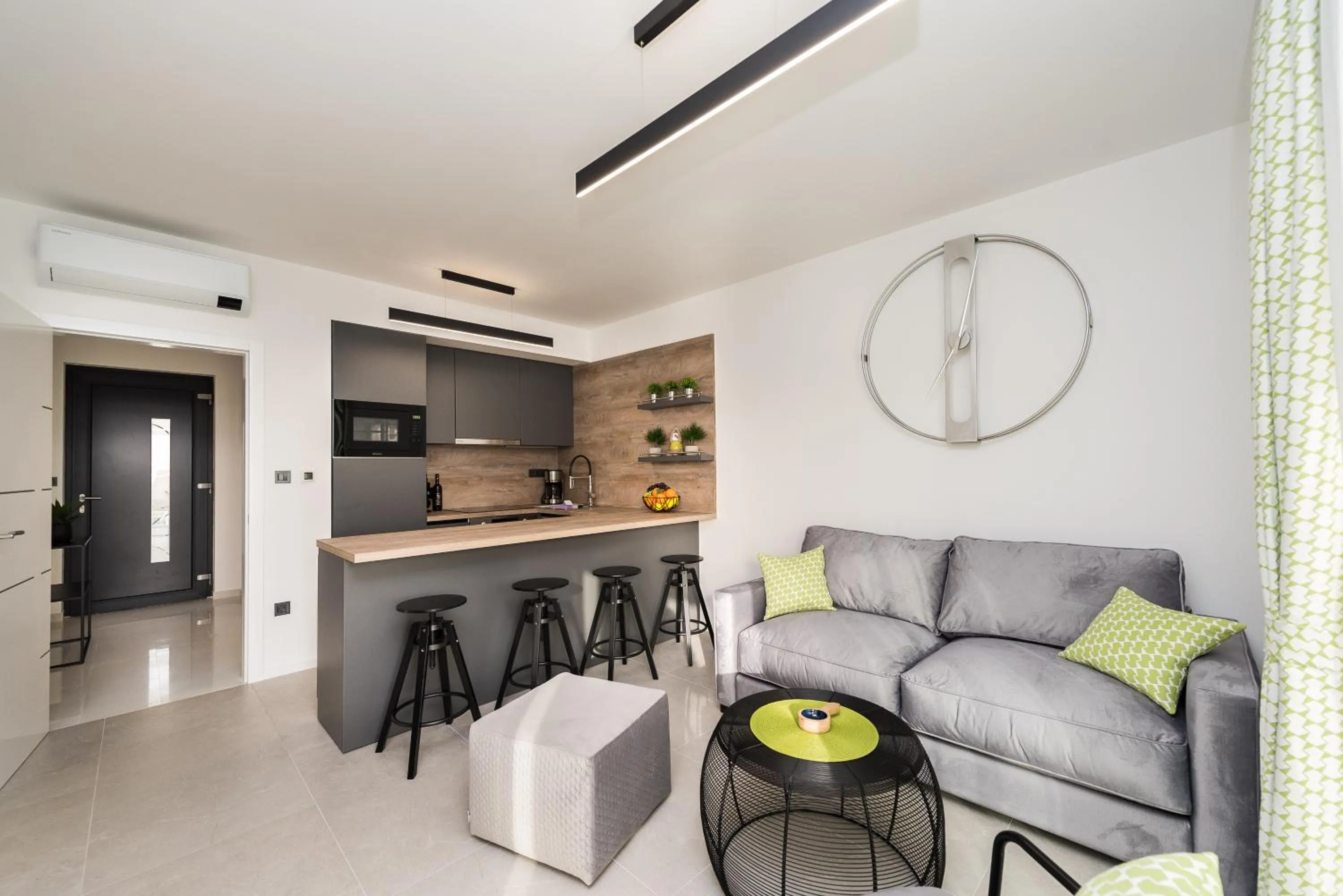 Luxury Villas Joy
