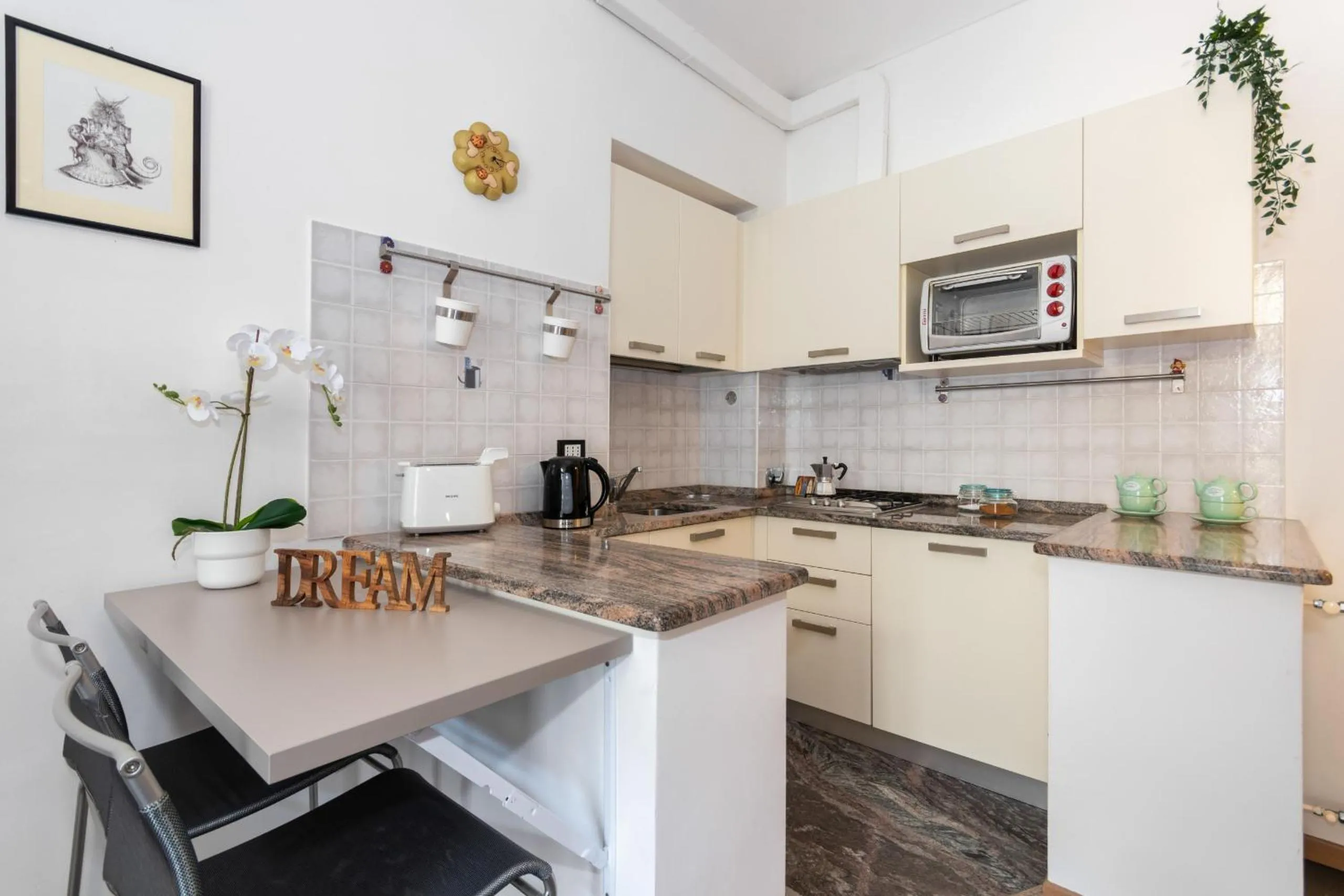 Nice and Cozy Apartment in Crocetta by Wonderful Italy