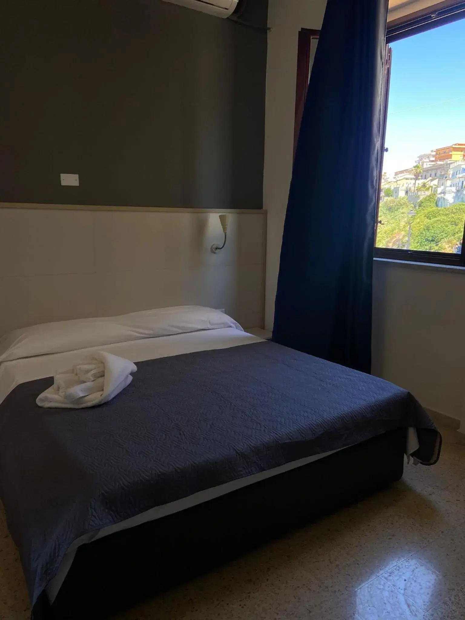 Double or Twin Room in B&B Laudato Sii Tropea Double or Twin Room in B&B Laudato Sii Tropea