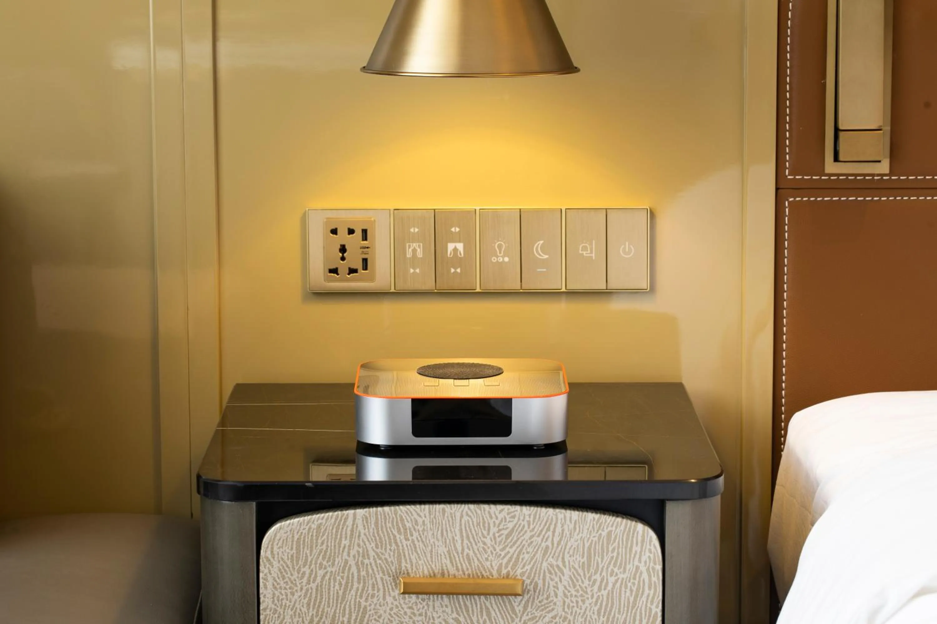 TV and multimedia, Bed in Radisson Collection Resort Nanjing