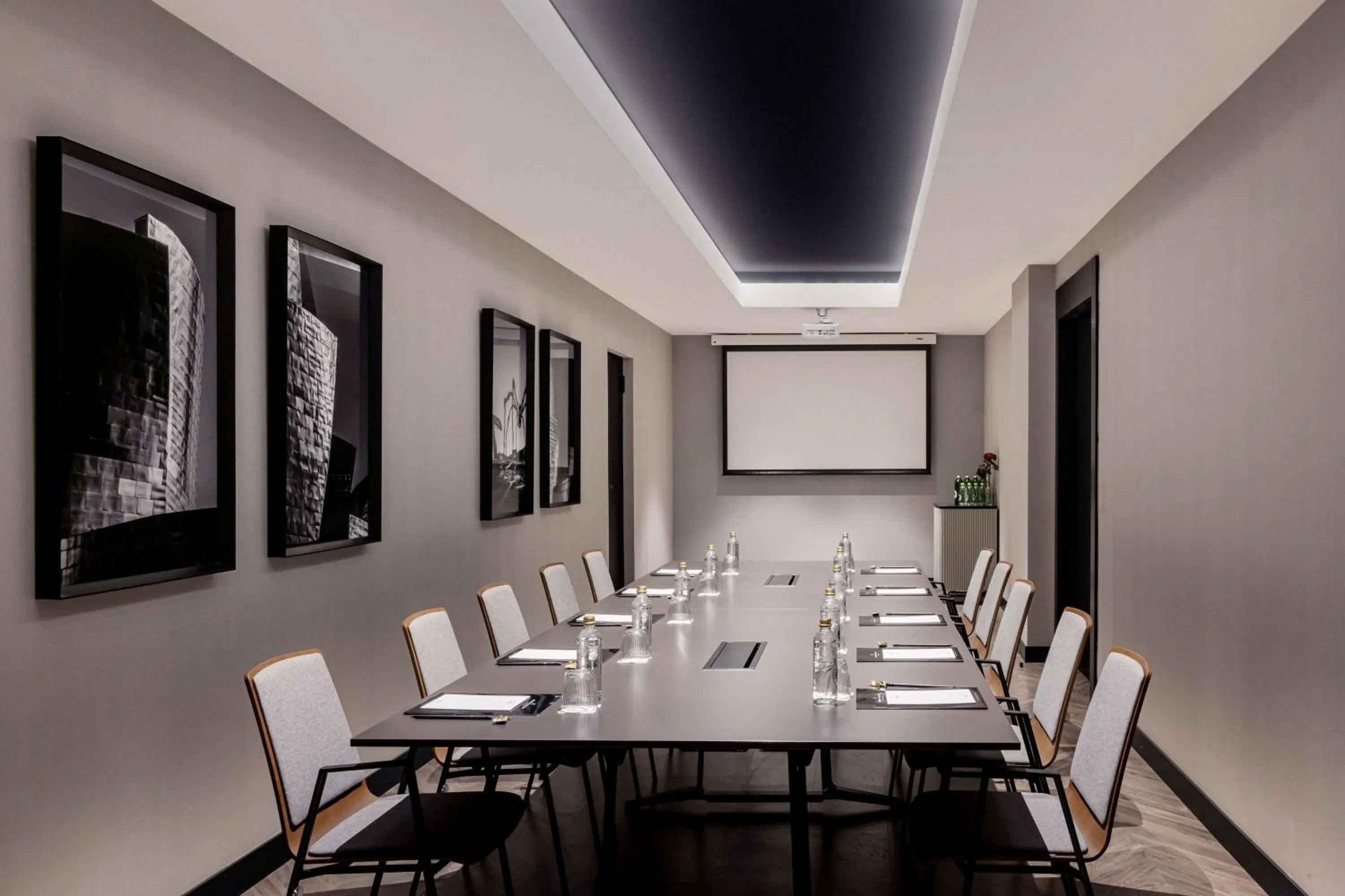 Meeting/conference room in Radisson Collection Bilbao