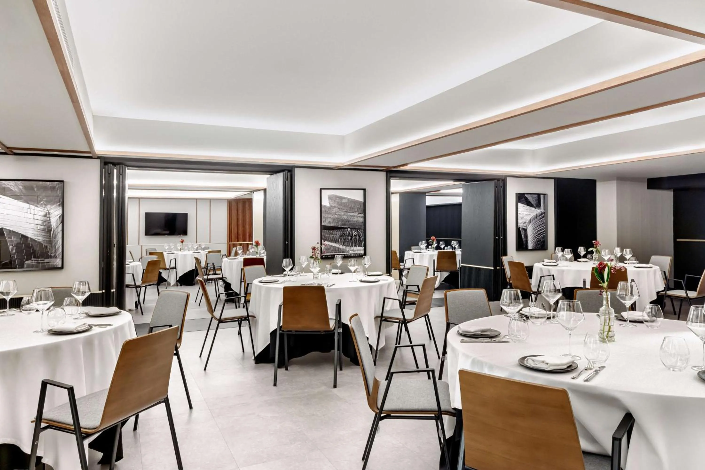 Meeting/conference room in Radisson Collection Bilbao