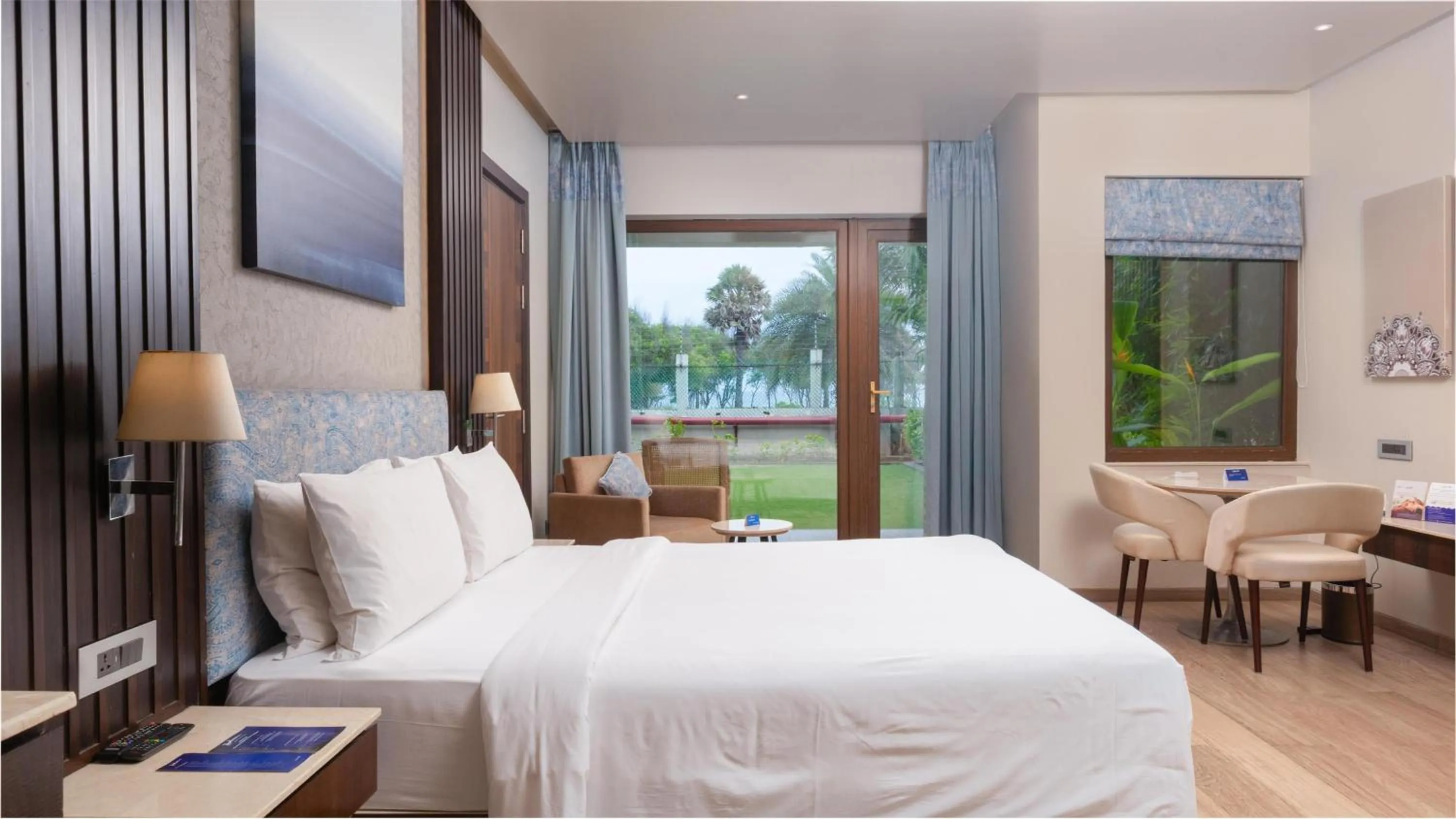 Bedroom, Bed in Radisson Blu Resort Visakhapatnam