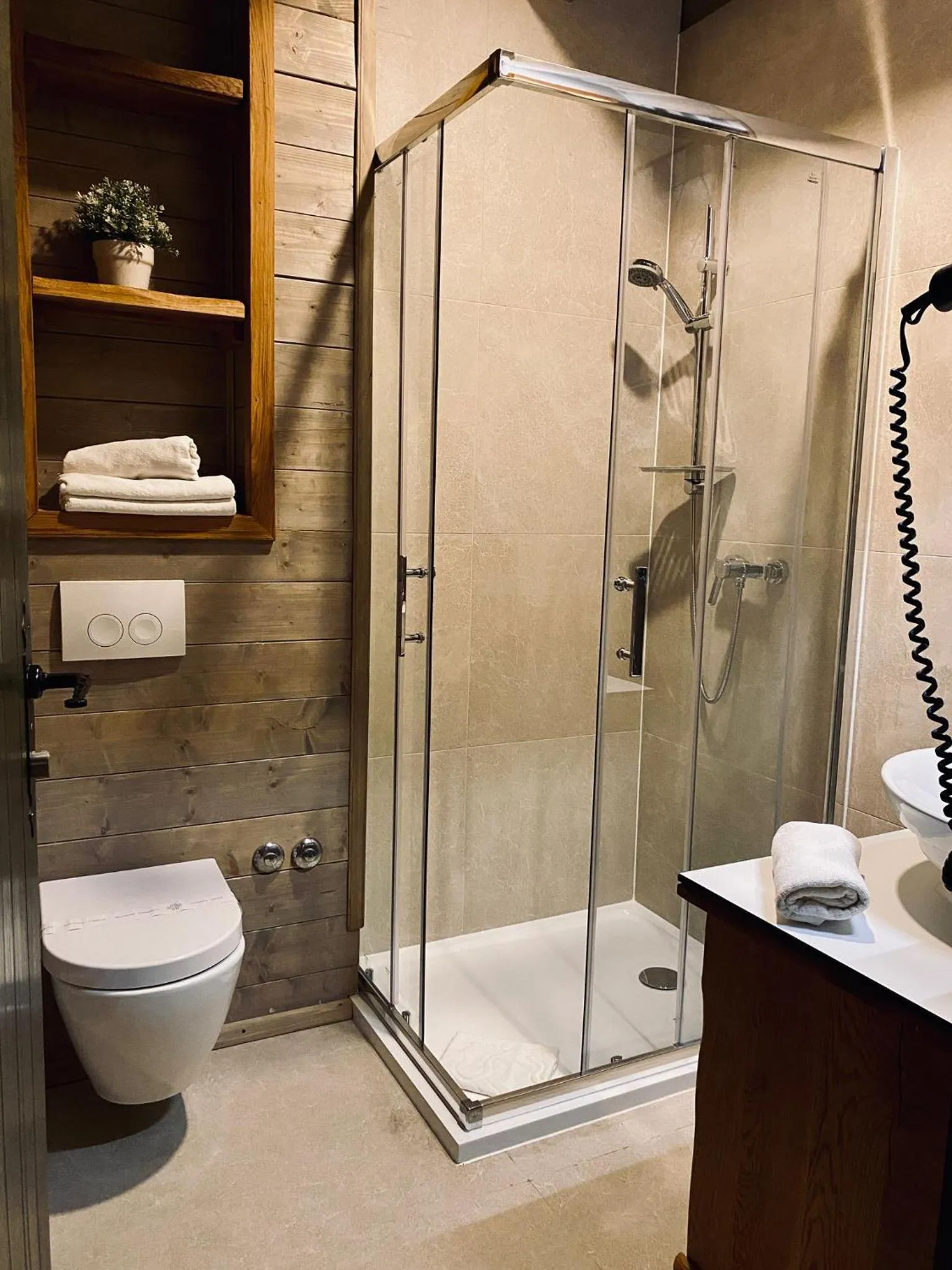 Lakeside Hotel Plitvice