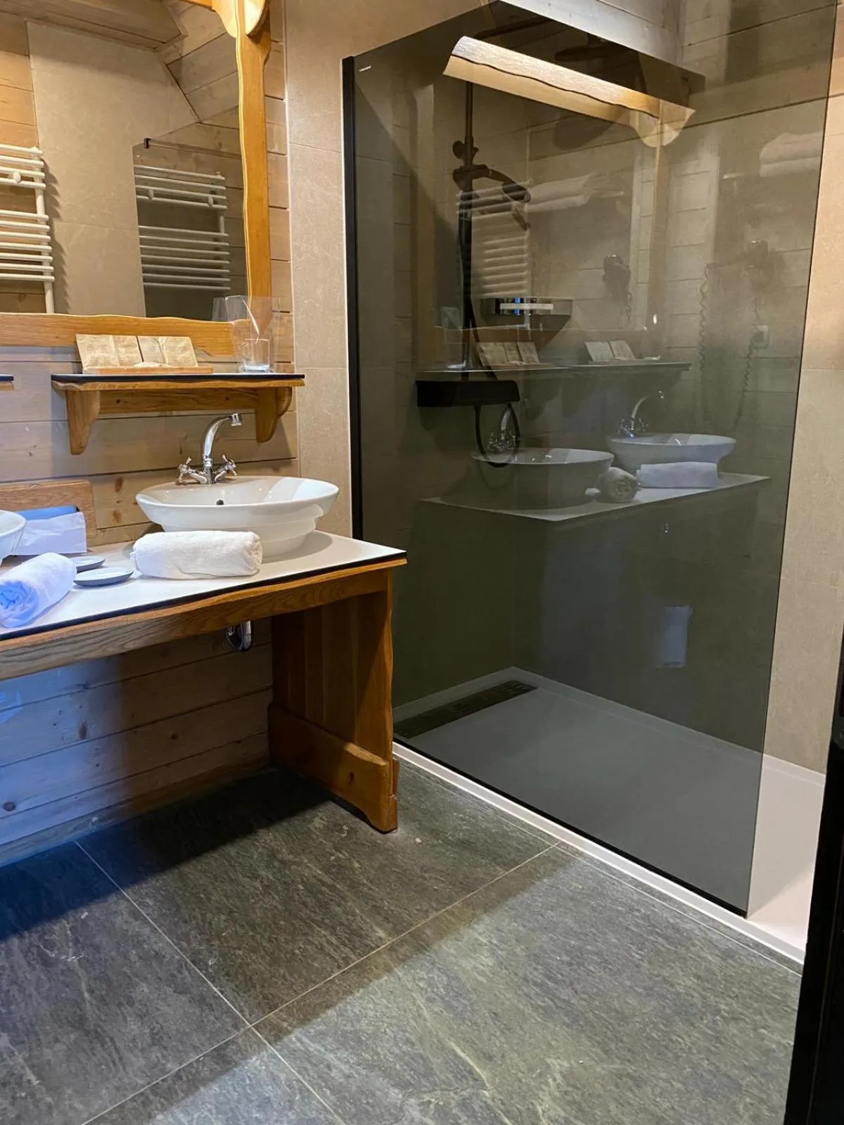 Lakeside Hotel Plitvice