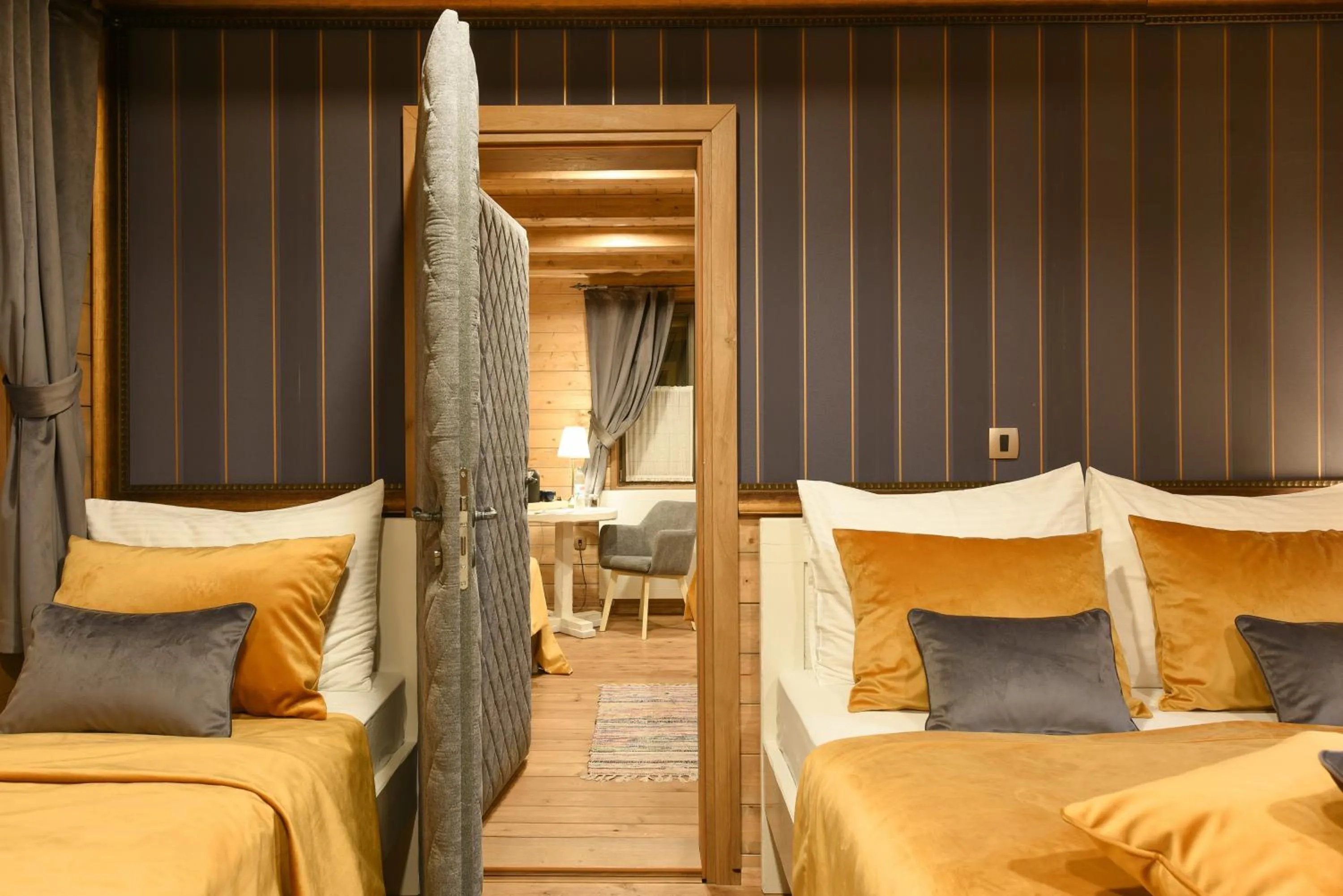 Bed in Lakeside Hotel Plitvice