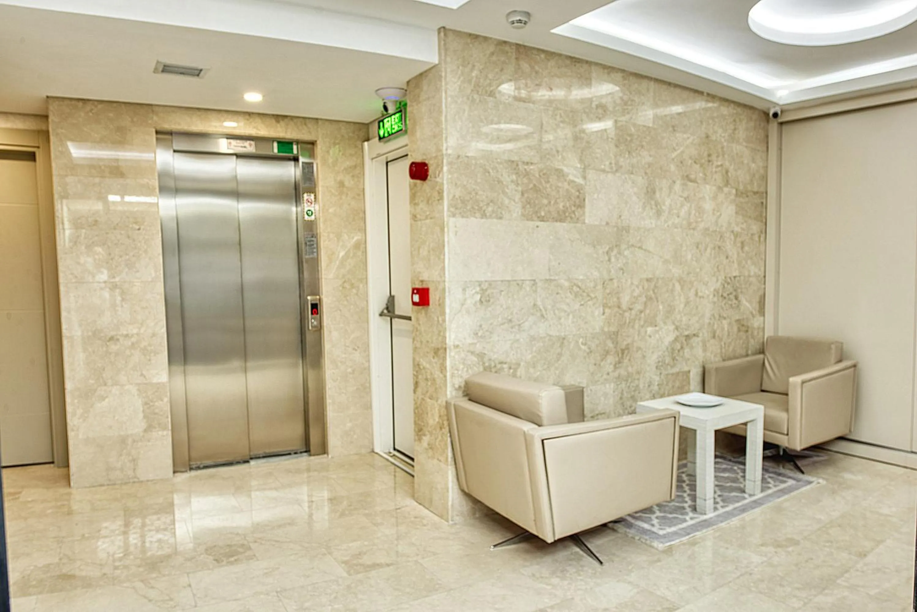 Lobby or reception in Florina Hotel