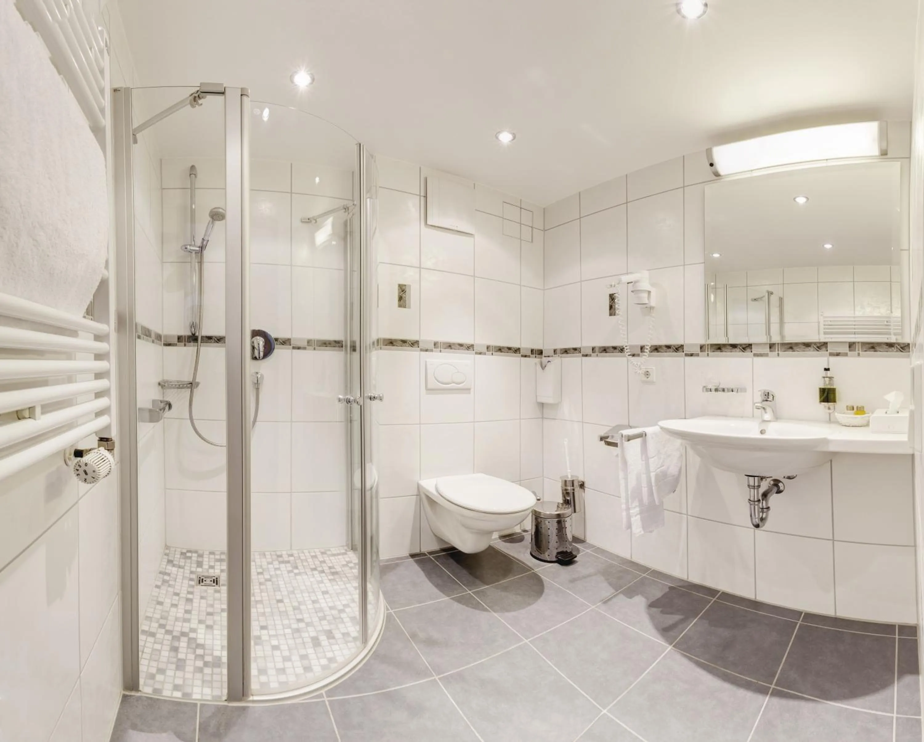 Bathroom in Hotel Fortuna