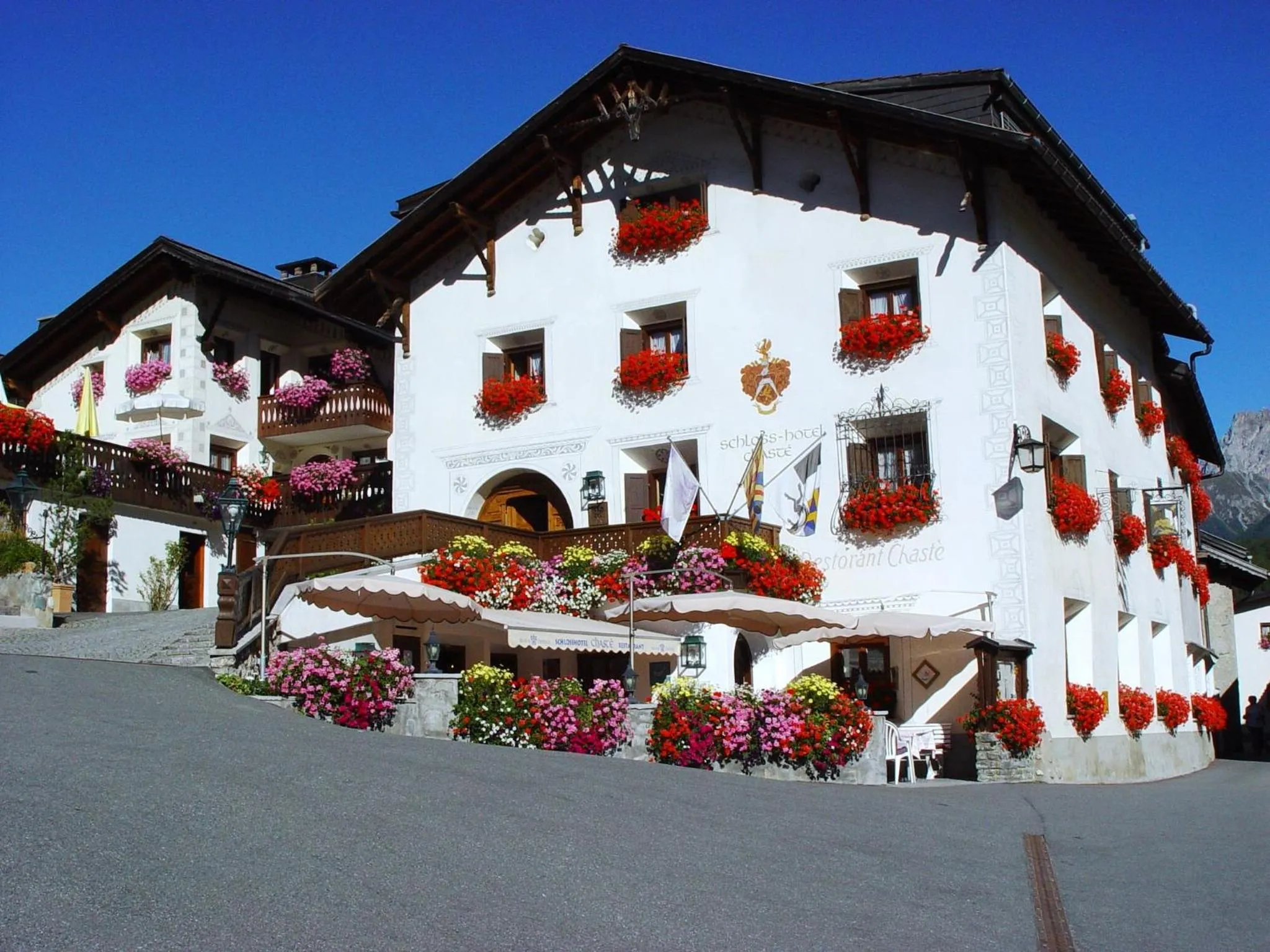 Facade/entrance in Relais & Châteaux Schlosshotel Chastè - Scuol Tarasp