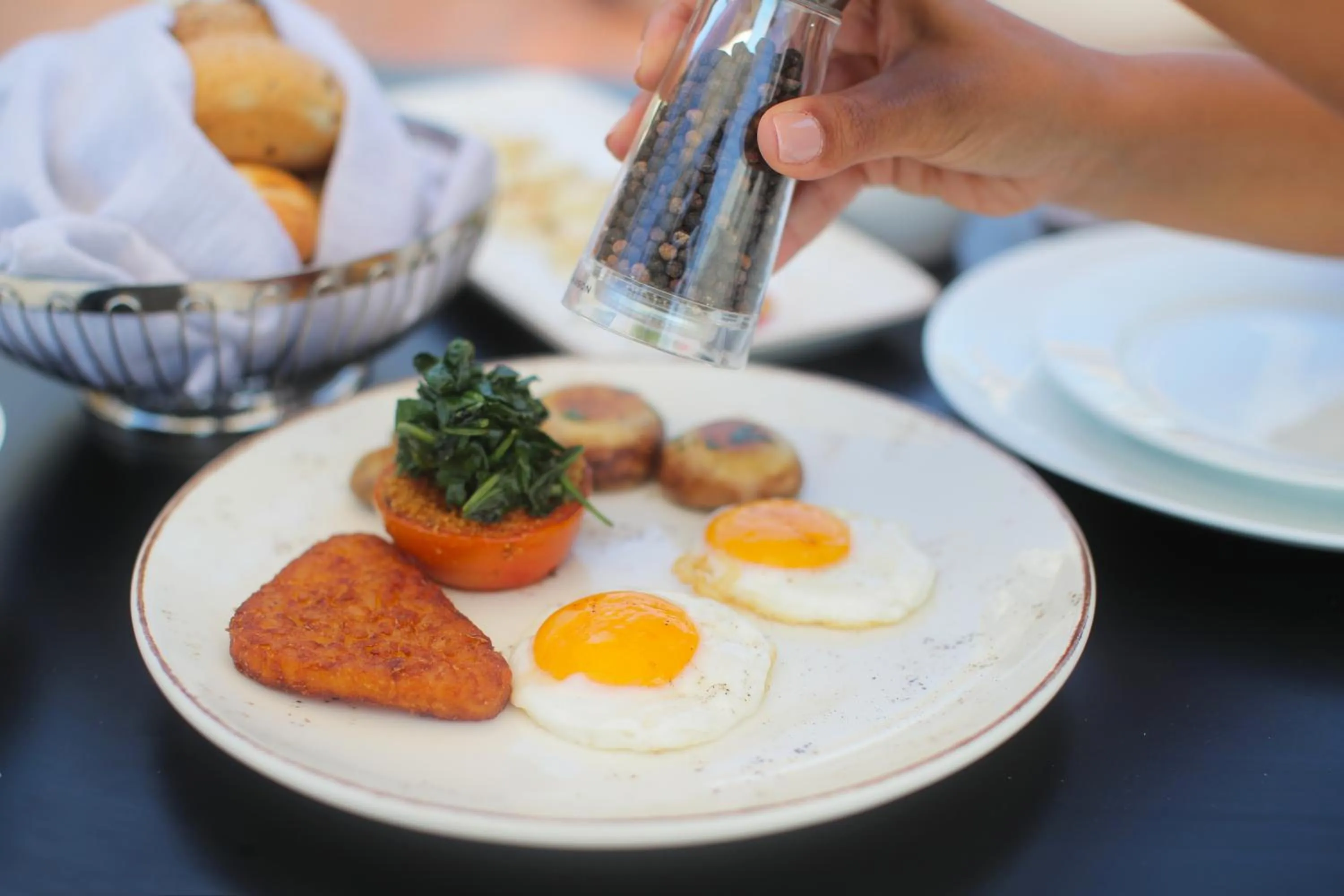 Breakfast in Mövenpick Hotel Beirut