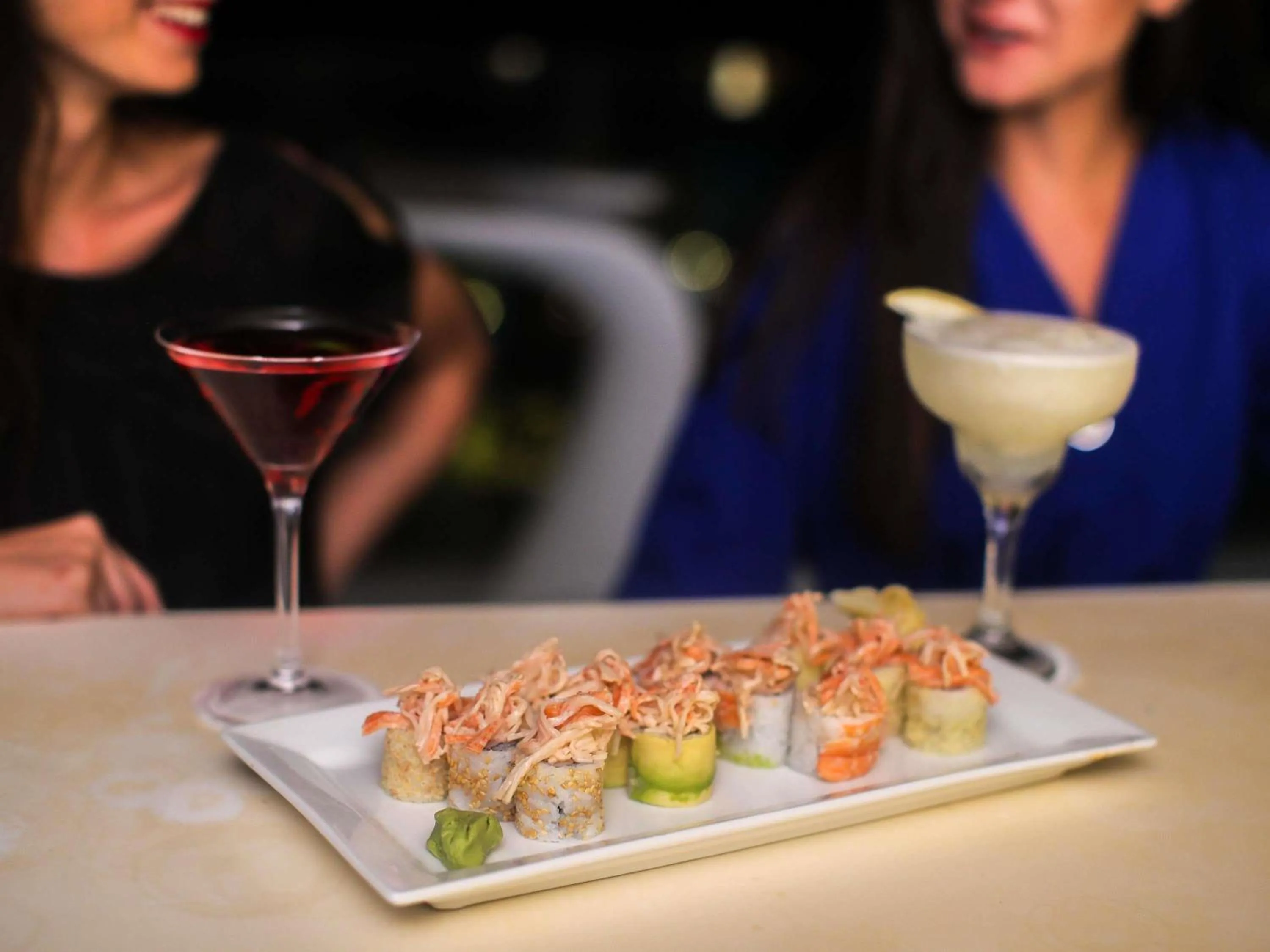 Lounge or bar in Mövenpick Hotel Beirut