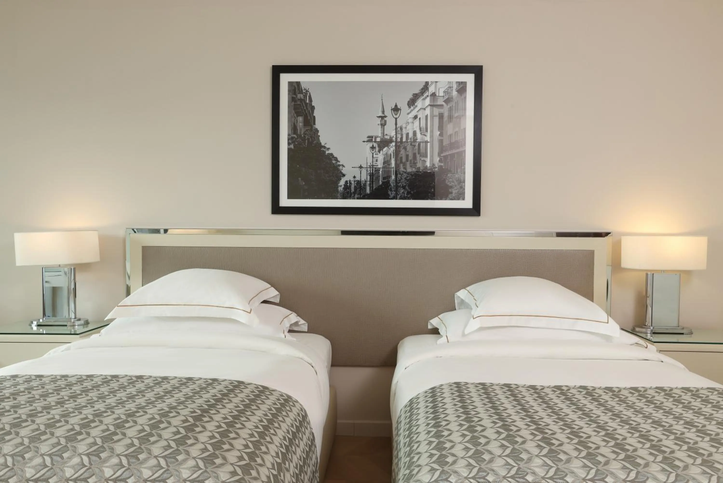 Bedroom, Bed in Mövenpick Hotel Beirut