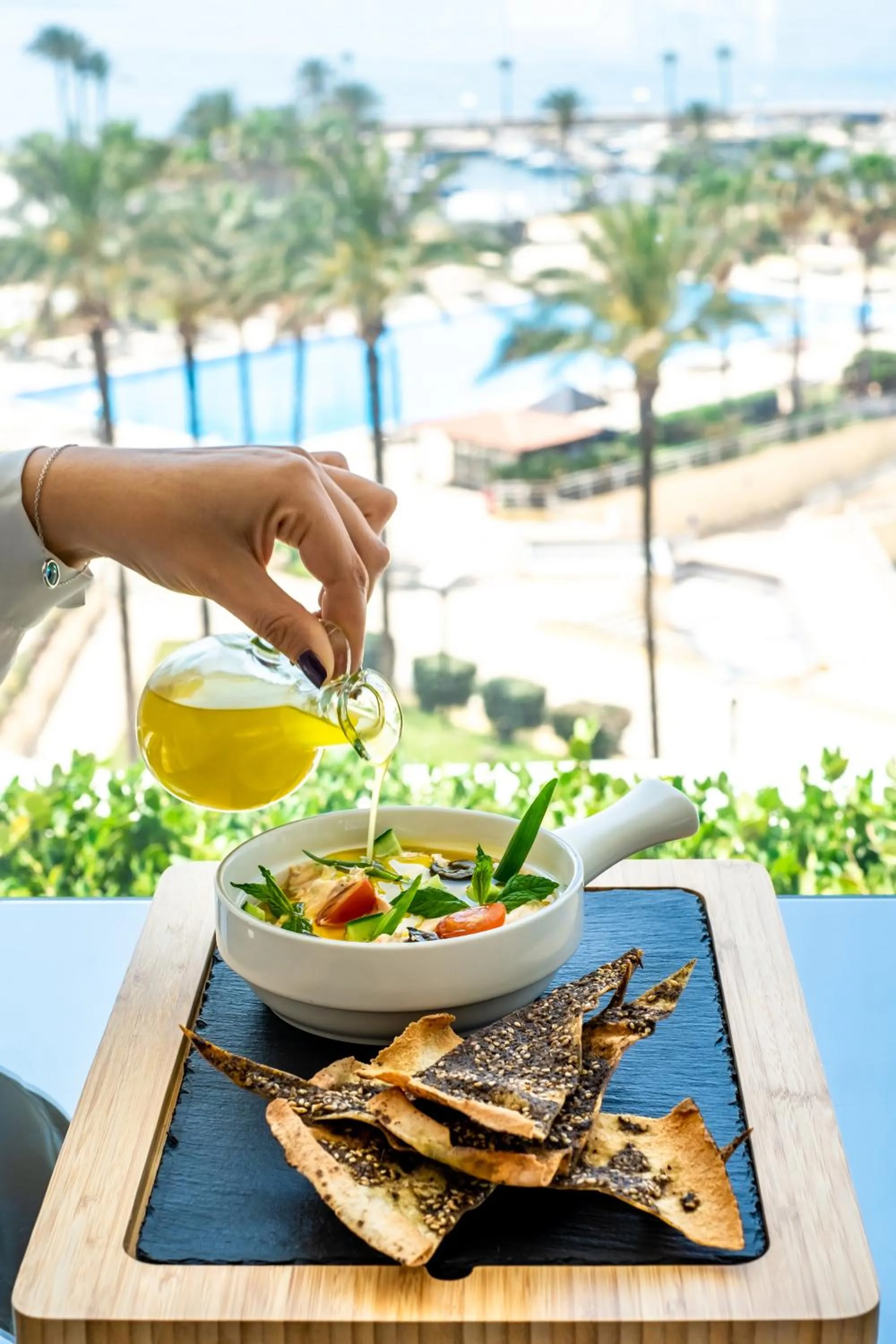 Food and drinks in Mövenpick Hotel Beirut